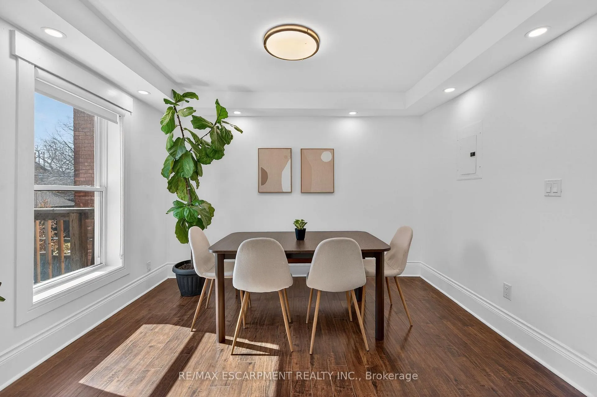 Photo 16 of 33 Homewood Avenue, Hamilton, Kirkendall — HOMEH