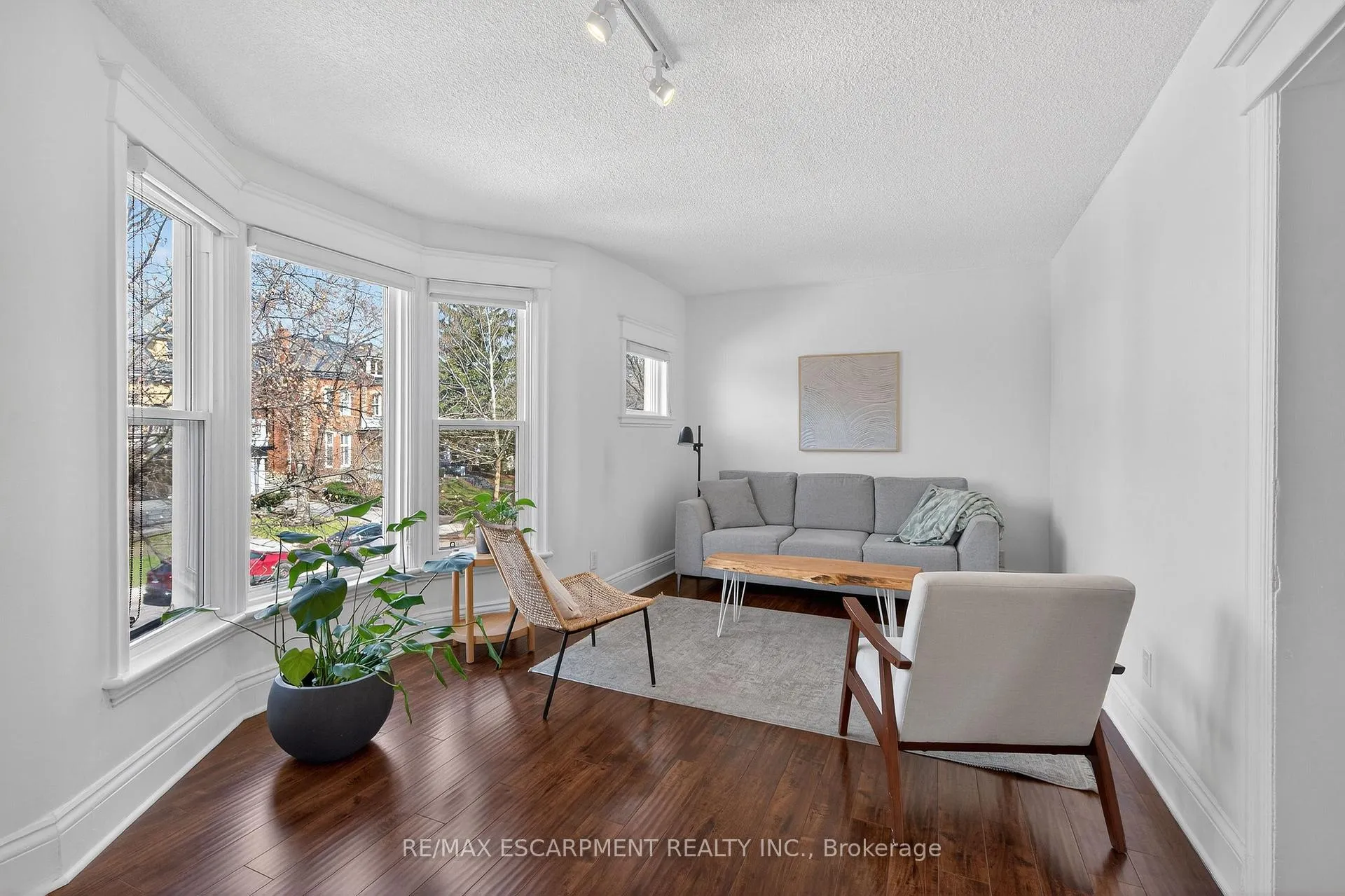 Photo 22 of 33 Homewood Avenue, Hamilton, Kirkendall — HOMEH