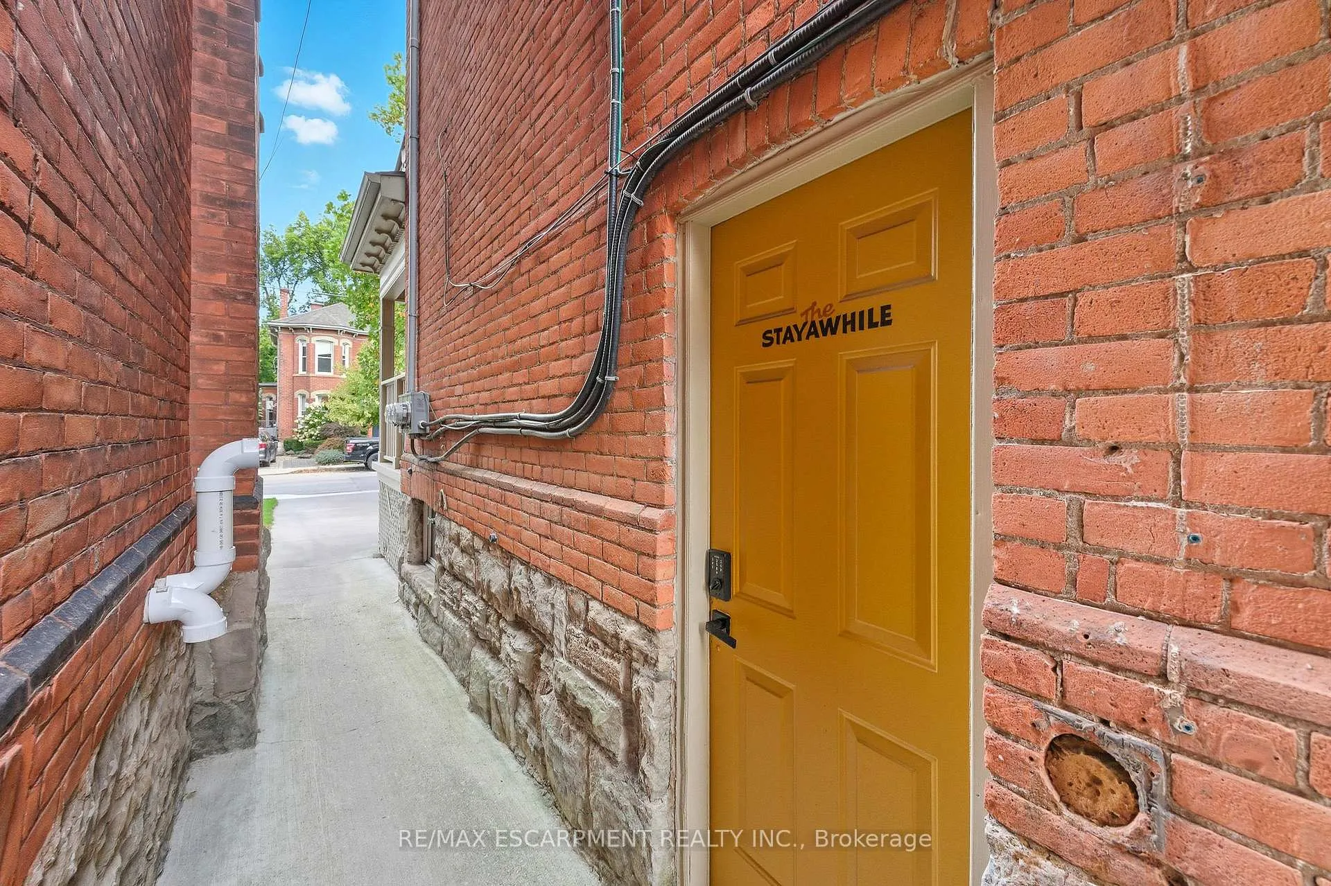 Photo 30 of 33 Homewood Avenue, Hamilton, Kirkendall — HOMEH