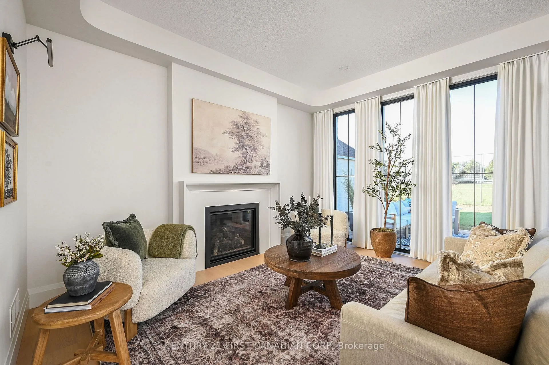 Photo 4 of 203 Foxborough Place, Thames Centre, Thorndale — HOMEH