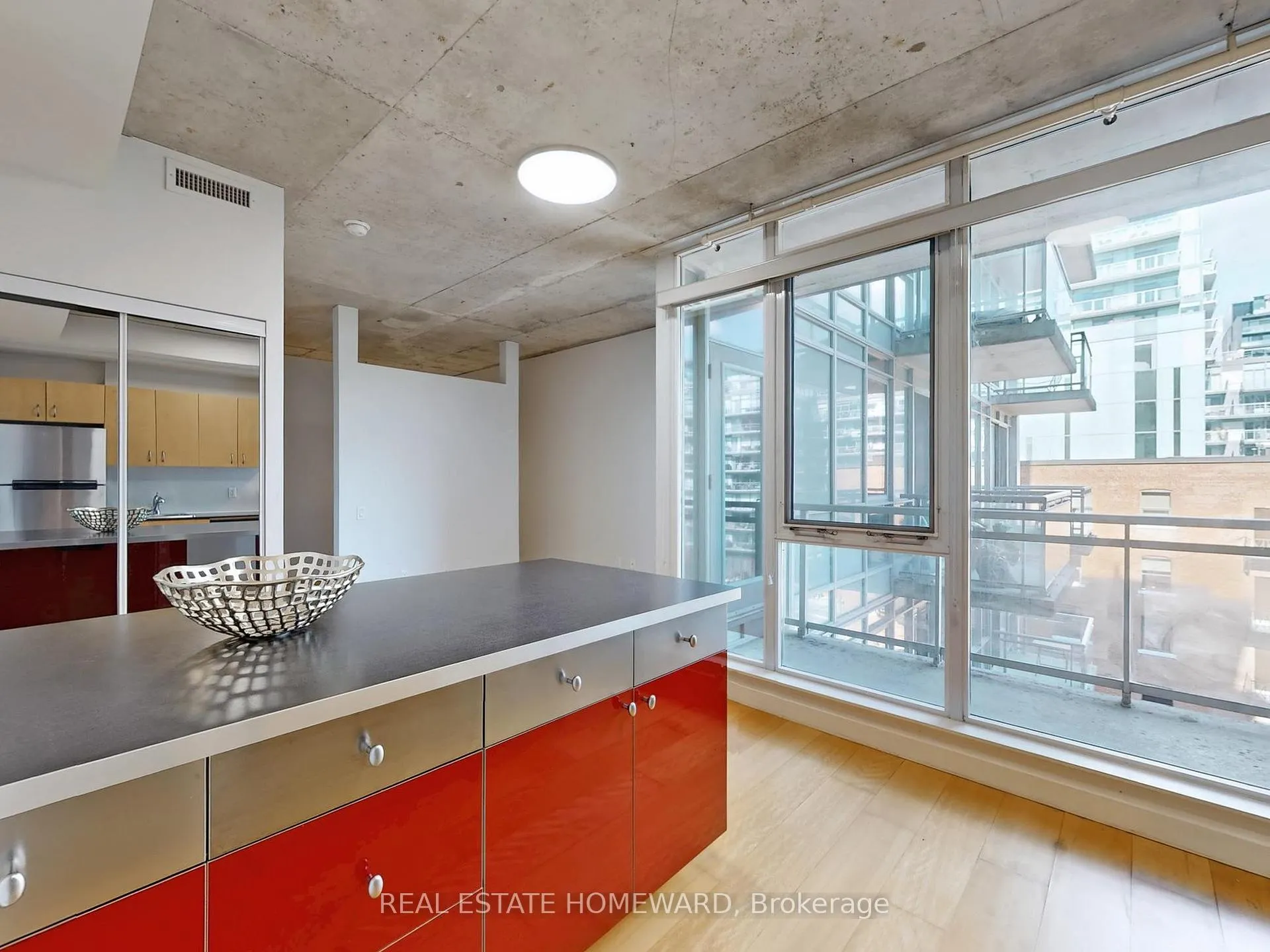 Photo 7 of Unit 601, 38 Niagara Street, Toronto, Waterfront Communities — HOMEH
