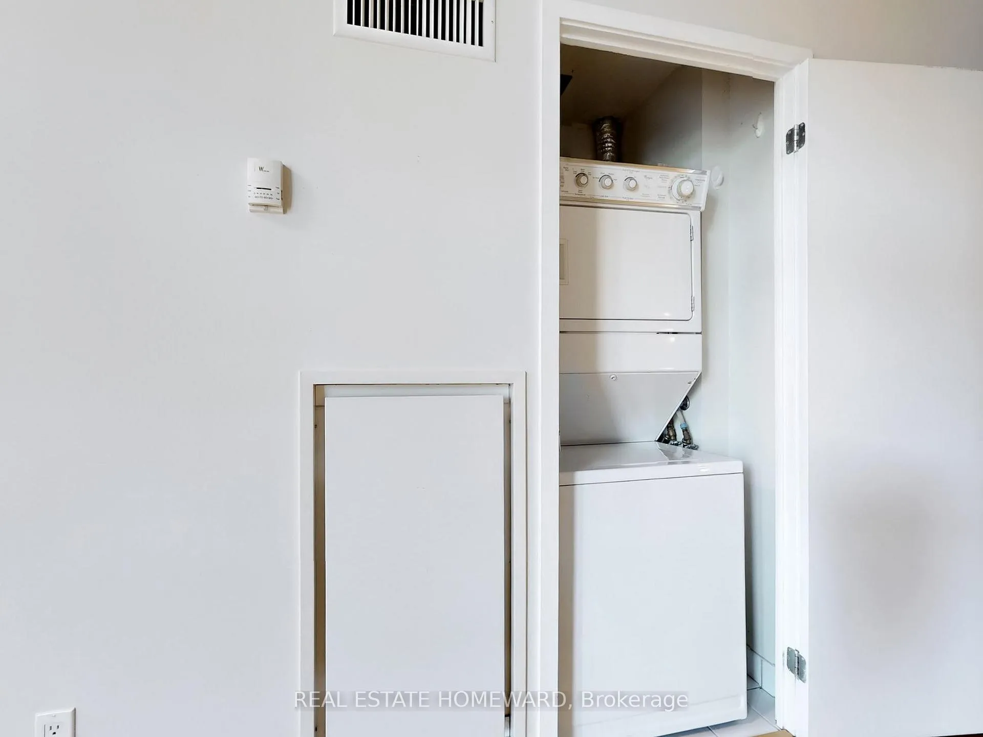 Photo 16 of Unit 601, 38 Niagara Street, Toronto, Waterfront Communities — HOMEH