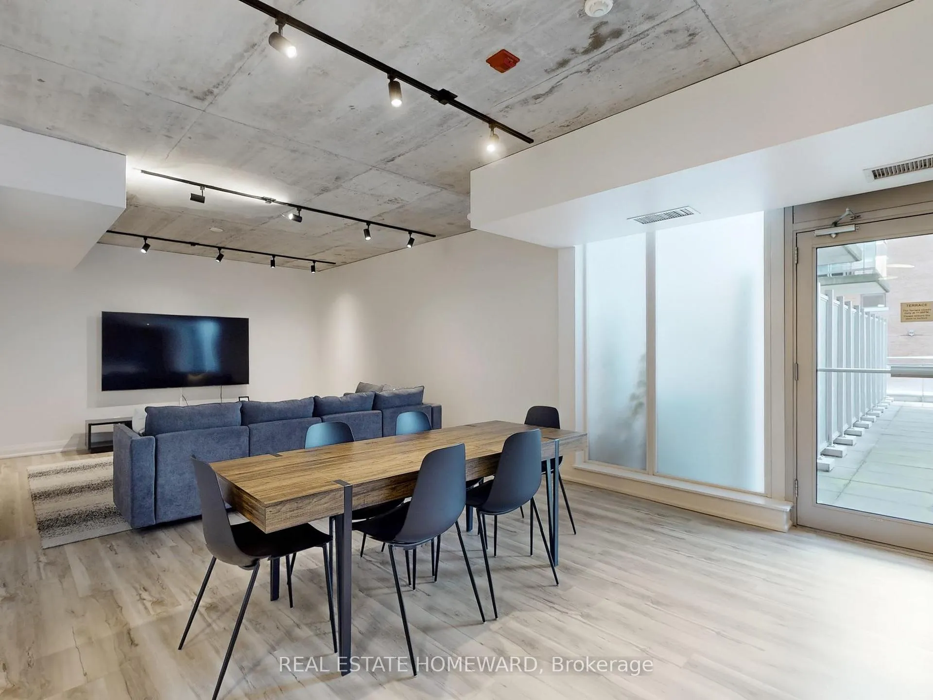 Photo 18 of Unit 601, 38 Niagara Street, Toronto, Waterfront Communities — HOMEH