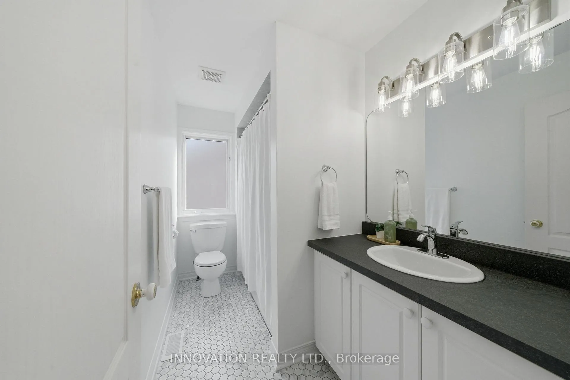 Photo 25 of 31 Greenhaven Crescent, Ottawa, Stittsville (South) — HOMEH