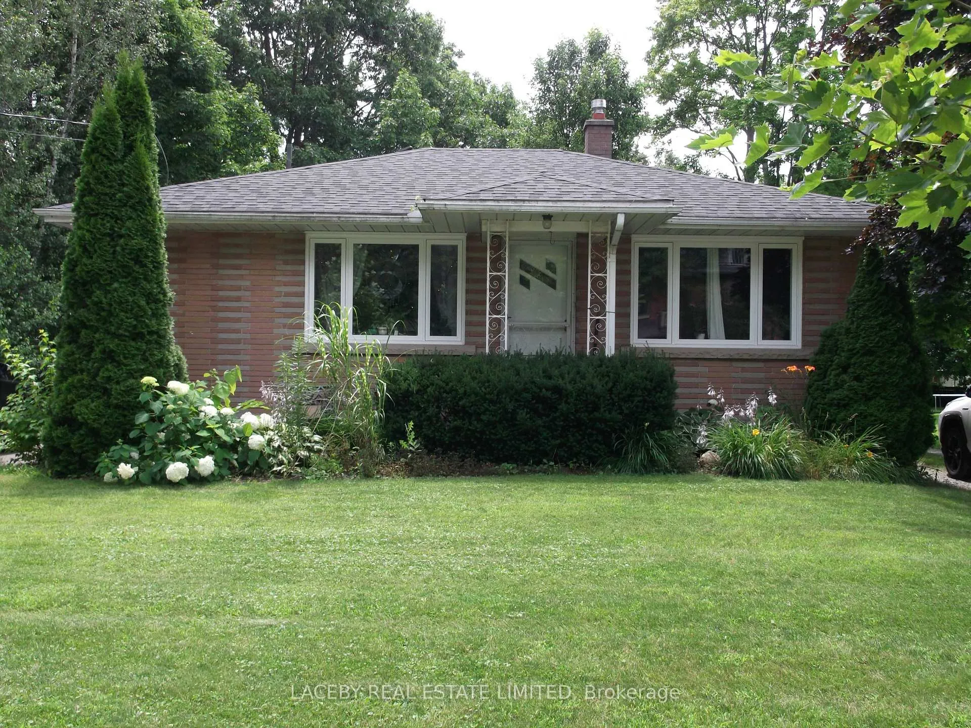Photo 1 of Unit (Lower Level), 137 Main Street, New Tecumseth, Beeton — HOMEH
