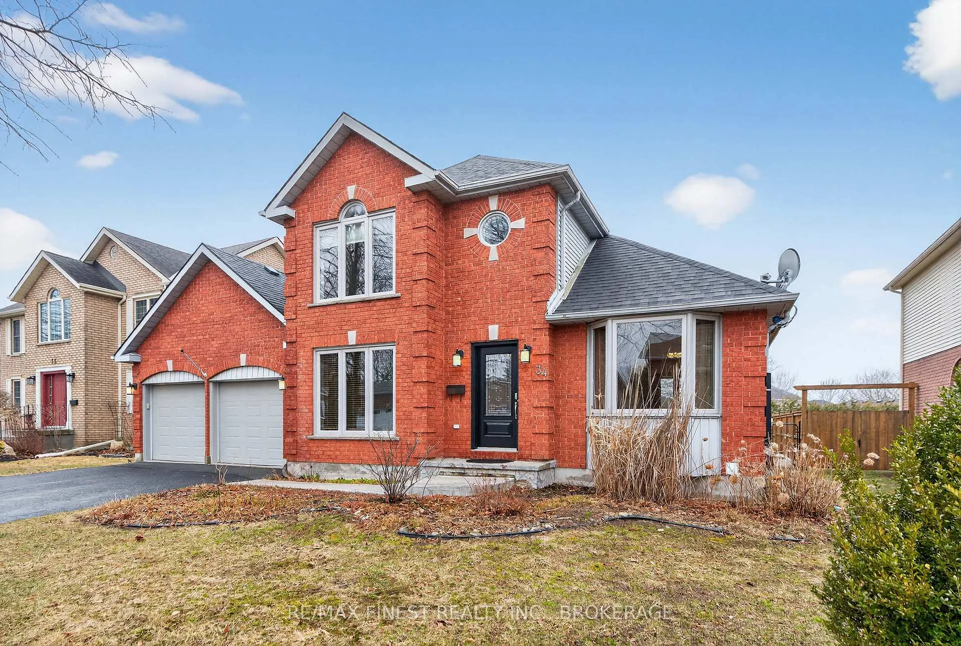 Photo 2 of 34 Loradean Crescent, Kingston, Kingston East (Incl Barret Crt) — HOMEH