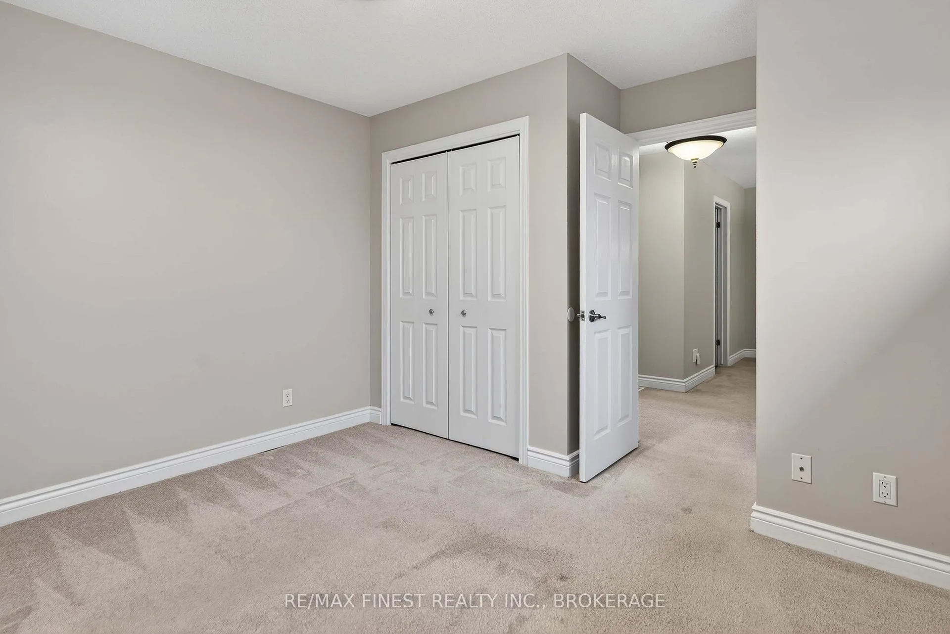 Photo 25 of 34 Loradean Crescent, Kingston, Kingston East (Incl Barret Crt) — HOMEH