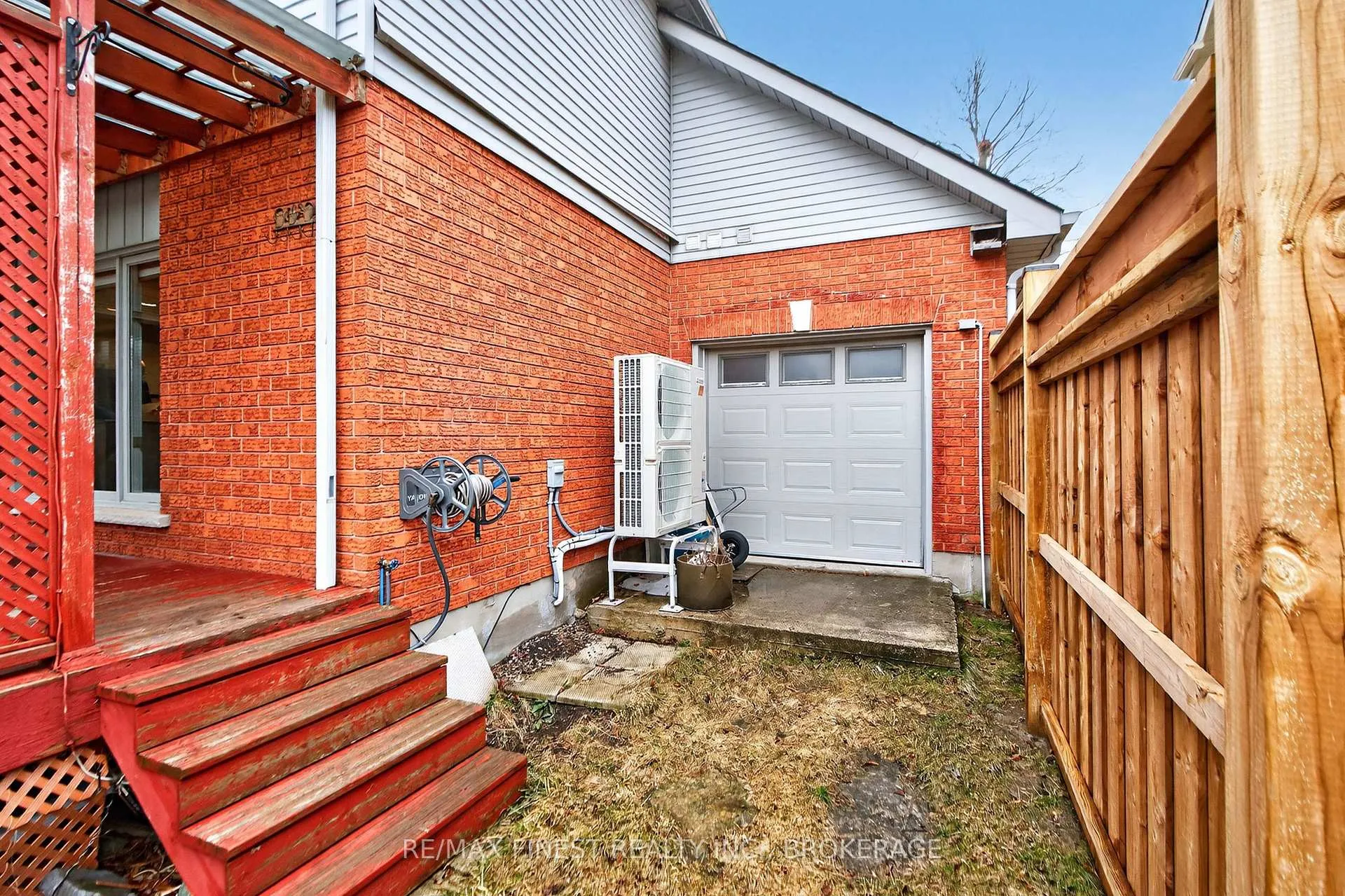 Photo 43 of 34 Loradean Crescent, Kingston, Kingston East (Incl Barret Crt) — HOMEH