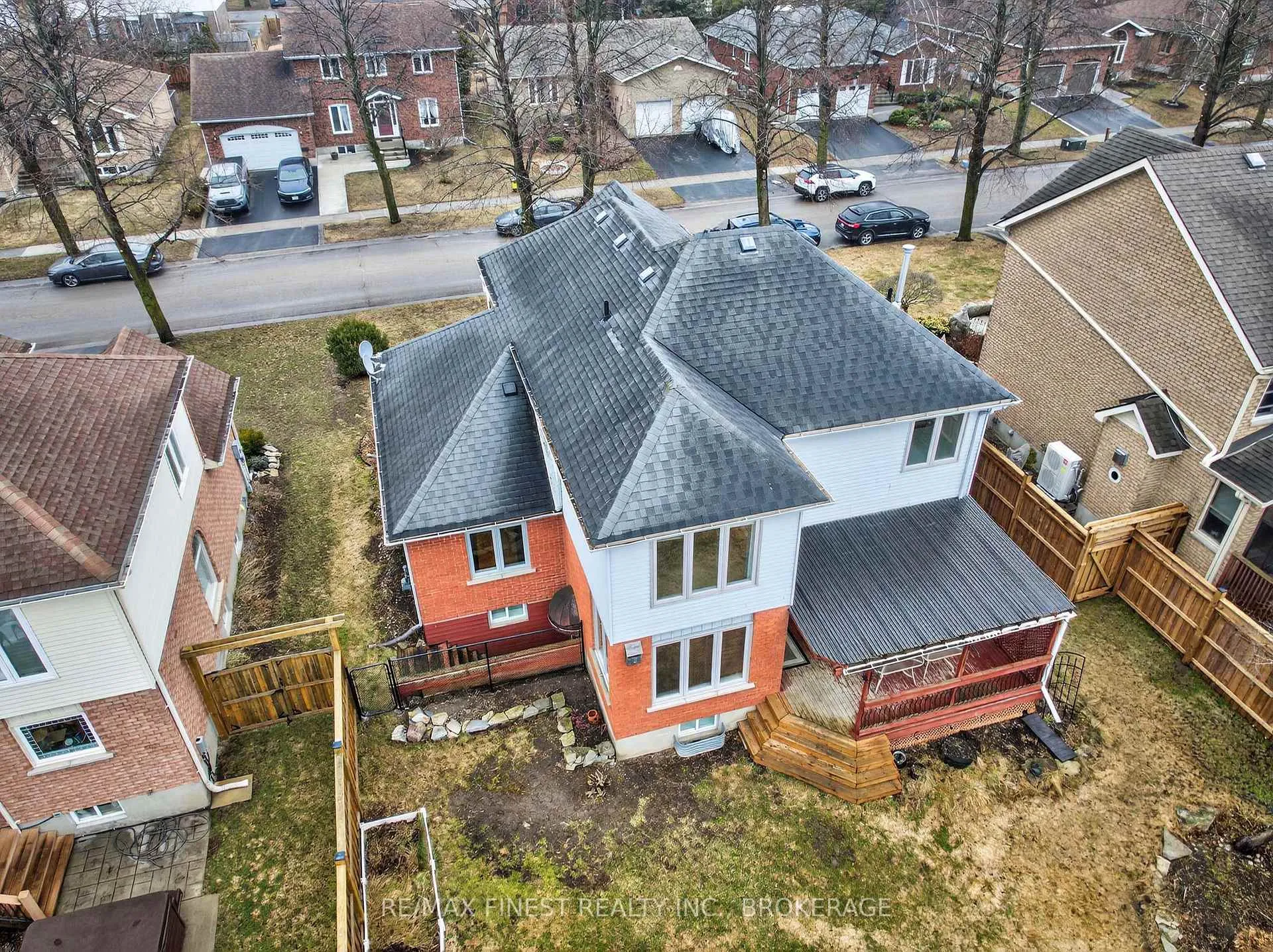 Photo 48 of 34 Loradean Crescent, Kingston, Kingston East (Incl Barret Crt) — HOMEH