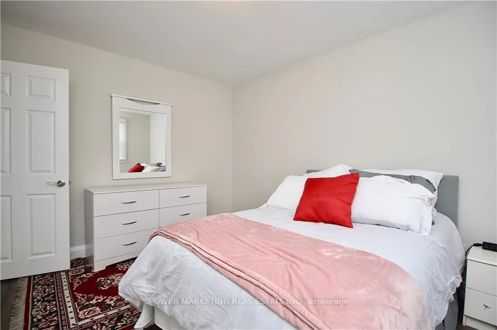 Photo 15 of Unit A, 89 Carillon Street, Ottawa, Vanier — HOMEH
