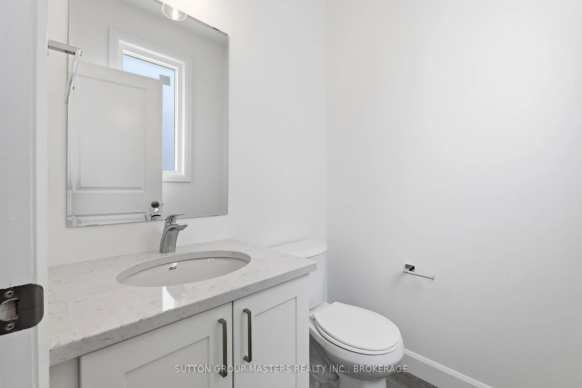 Photo 6 of 253 Pratt Drive, Loyalist, Amherstview — HOMEH