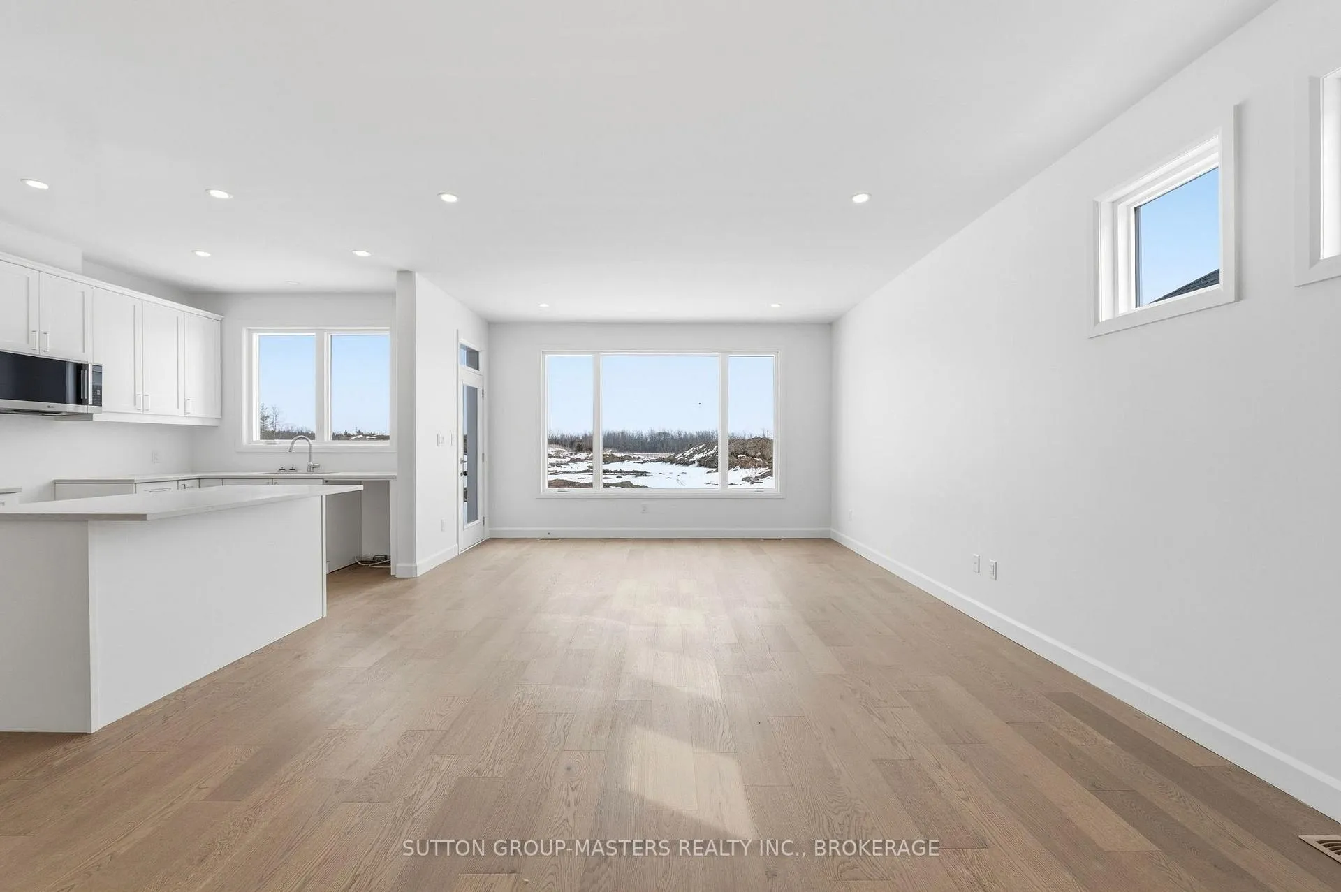 Photo 15 of 253 Pratt Drive, Loyalist, Amherstview — HOMEH