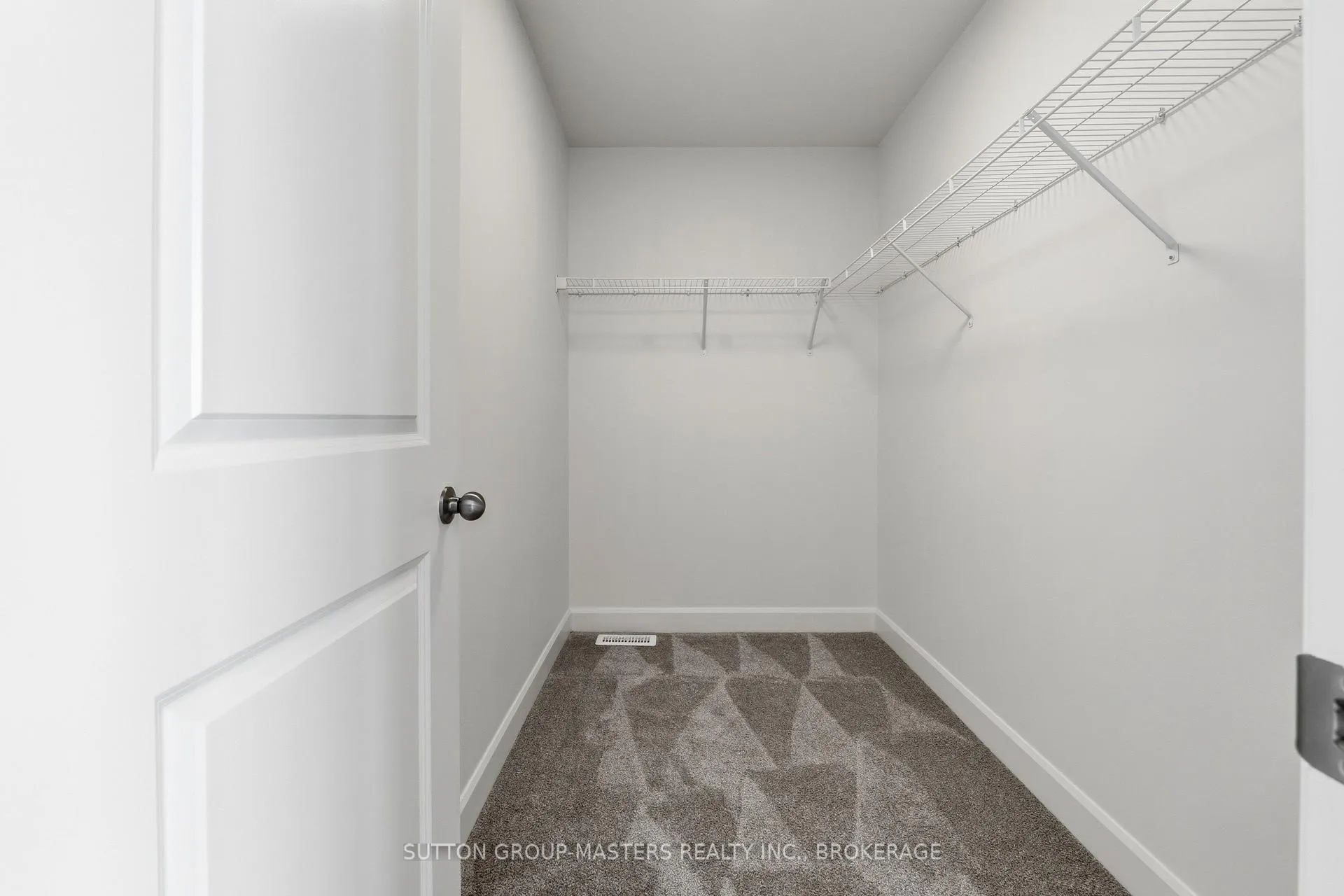 Photo 21 of 253 Pratt Drive, Loyalist, Amherstview — HOMEH