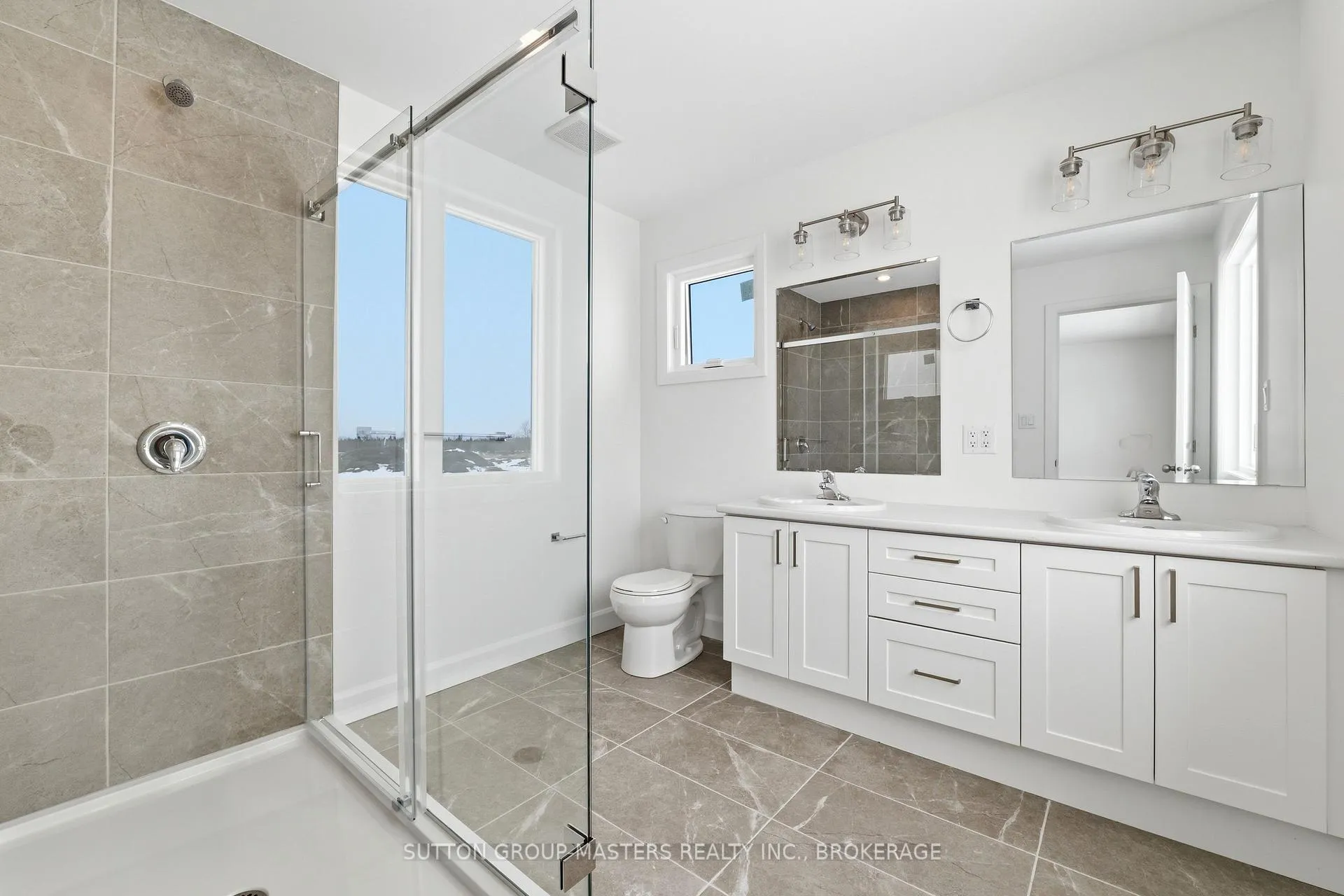 Photo 23 of 253 Pratt Drive, Loyalist, Amherstview — HOMEH