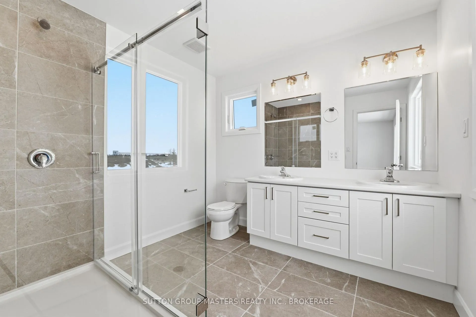 Photo 24 of 253 Pratt Drive, Loyalist, Amherstview — HOMEH