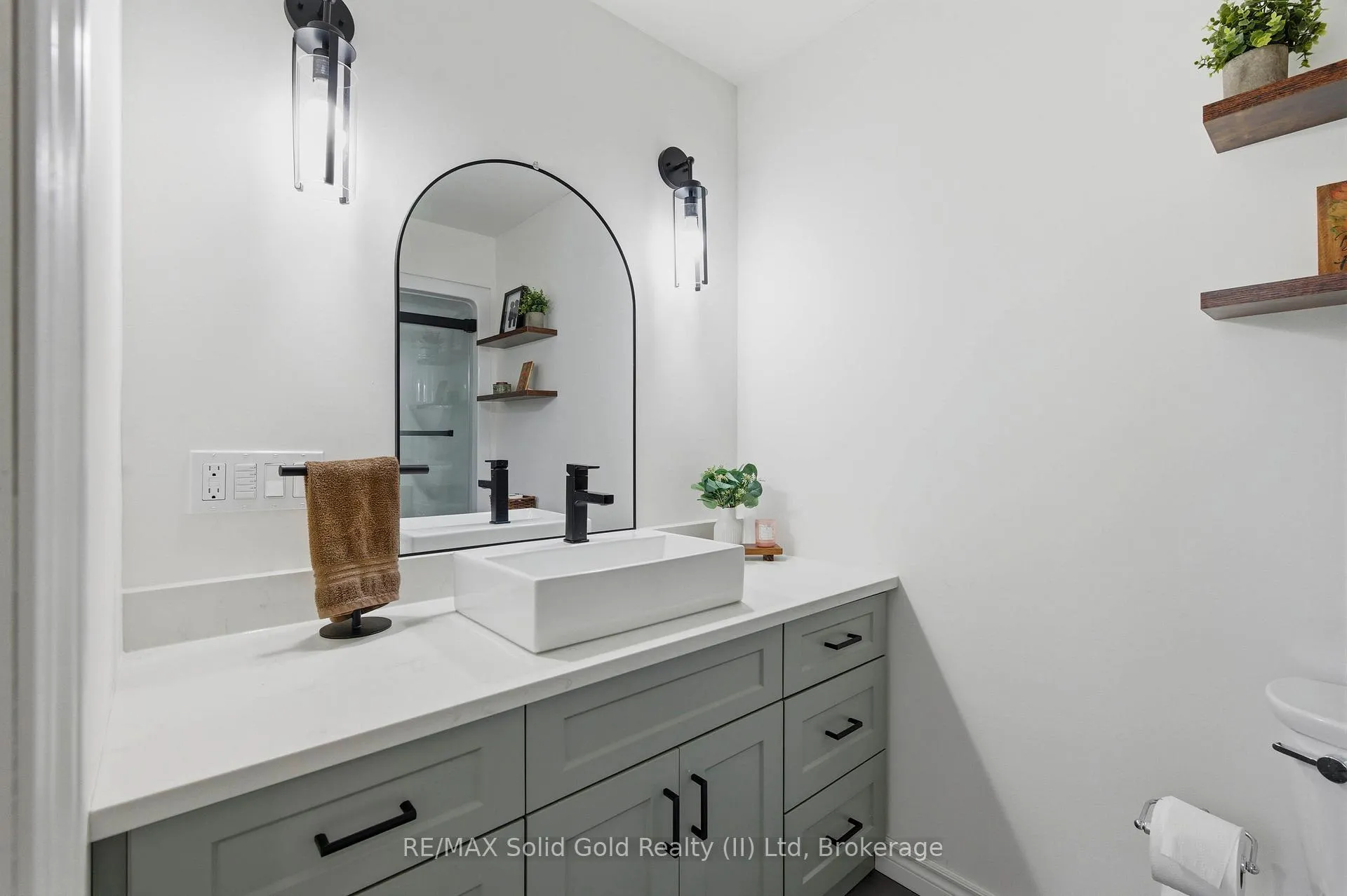 Photo 8 of 1804 Road 138, Perth South, Blanshard — HOMEH