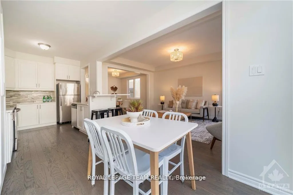 Photo 10 of 629 Monardia Way, Ottawa, Avalon West — HOMEH