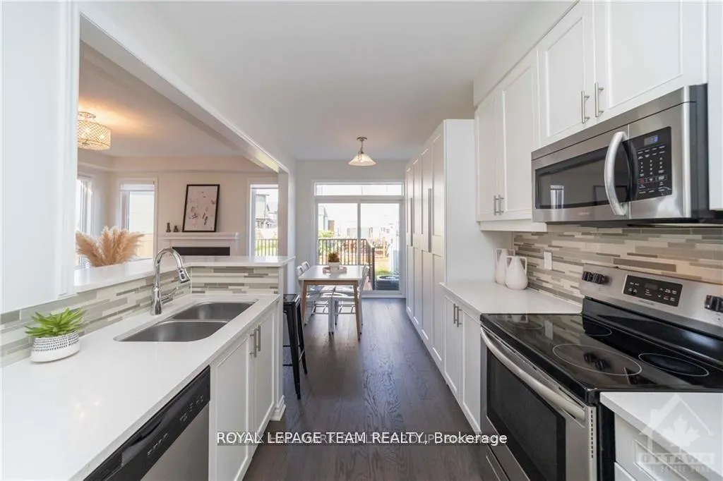 Photo 12 of 629 Monardia Way, Ottawa, Avalon West — HOMEH