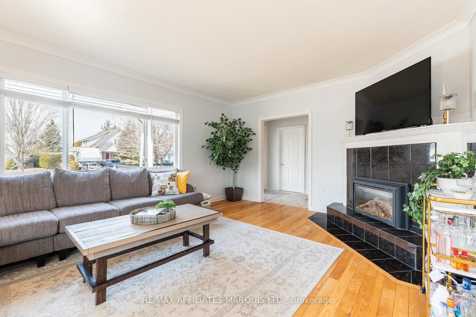 Photo 13 of 40 Bethune Avenue, South Stormont, Long Sault — HOMEH