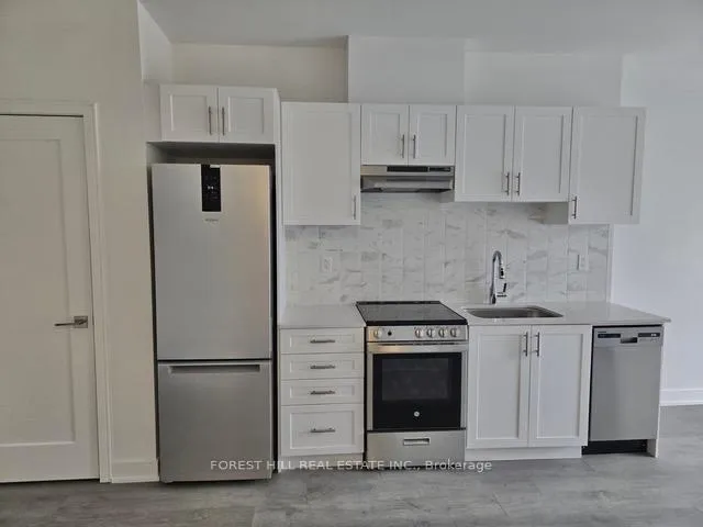 Photo 5 of Unit A308, 705 Davis Drive, Newmarket, Huron Heights-Leslie Valley — HOMEH