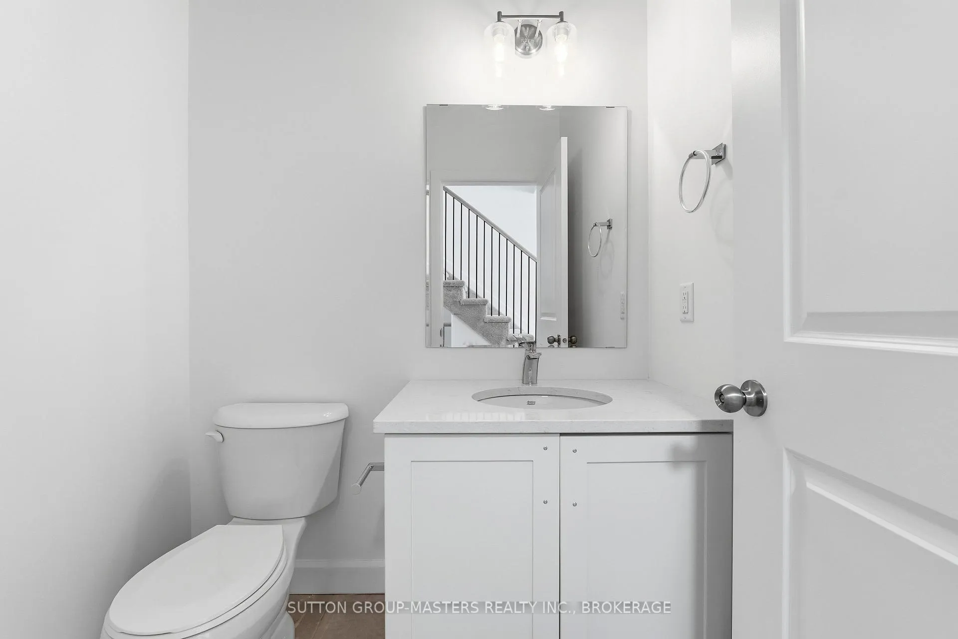 Photo 4 of 255 Pratt Drive, Loyalist, Amherstview — HOMEH
