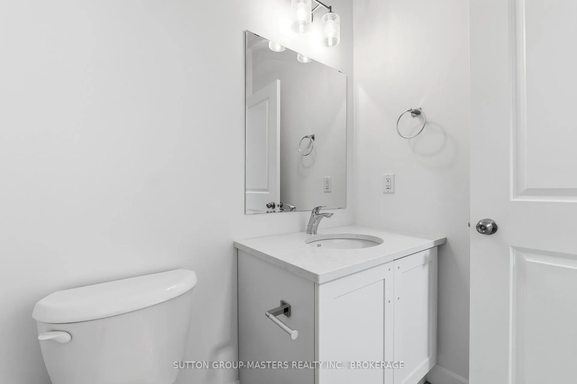 Photo 5 of 255 Pratt Drive, Loyalist, Amherstview — HOMEH