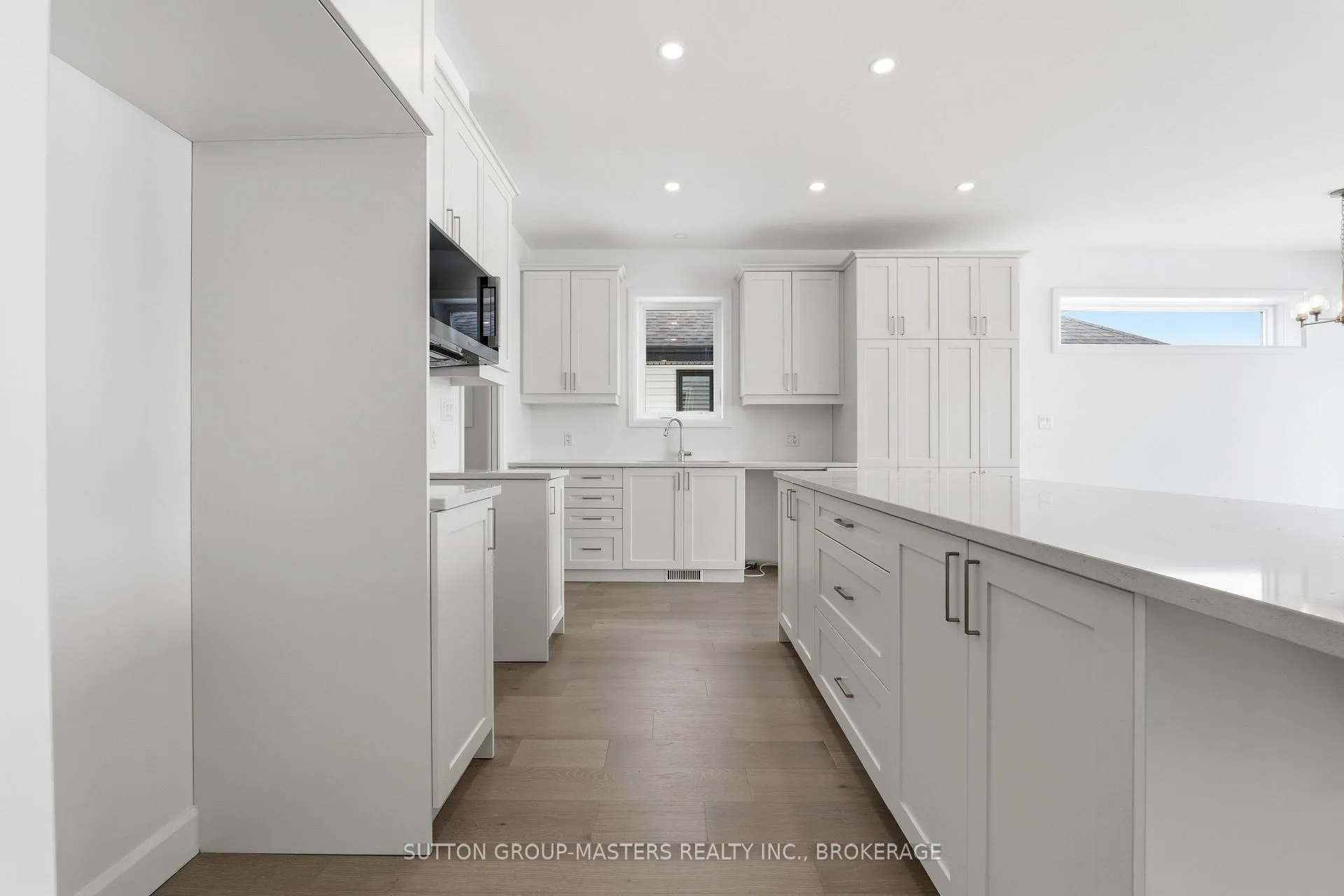 Photo 8 of 255 Pratt Drive, Loyalist, Amherstview — HOMEH