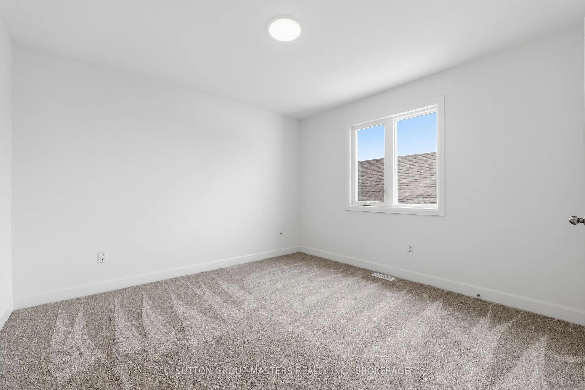 Photo 35 of 255 Pratt Drive, Loyalist, Amherstview — HOMEH