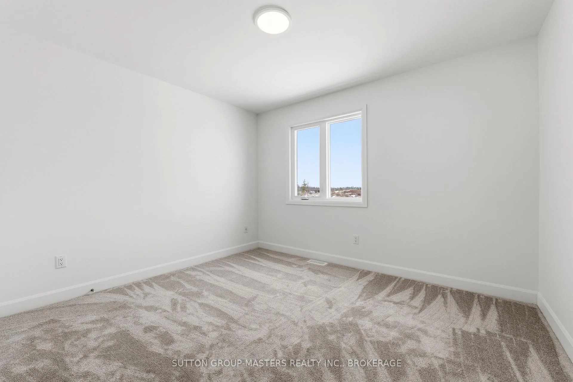Photo 38 of 255 Pratt Drive, Loyalist, Amherstview — HOMEH