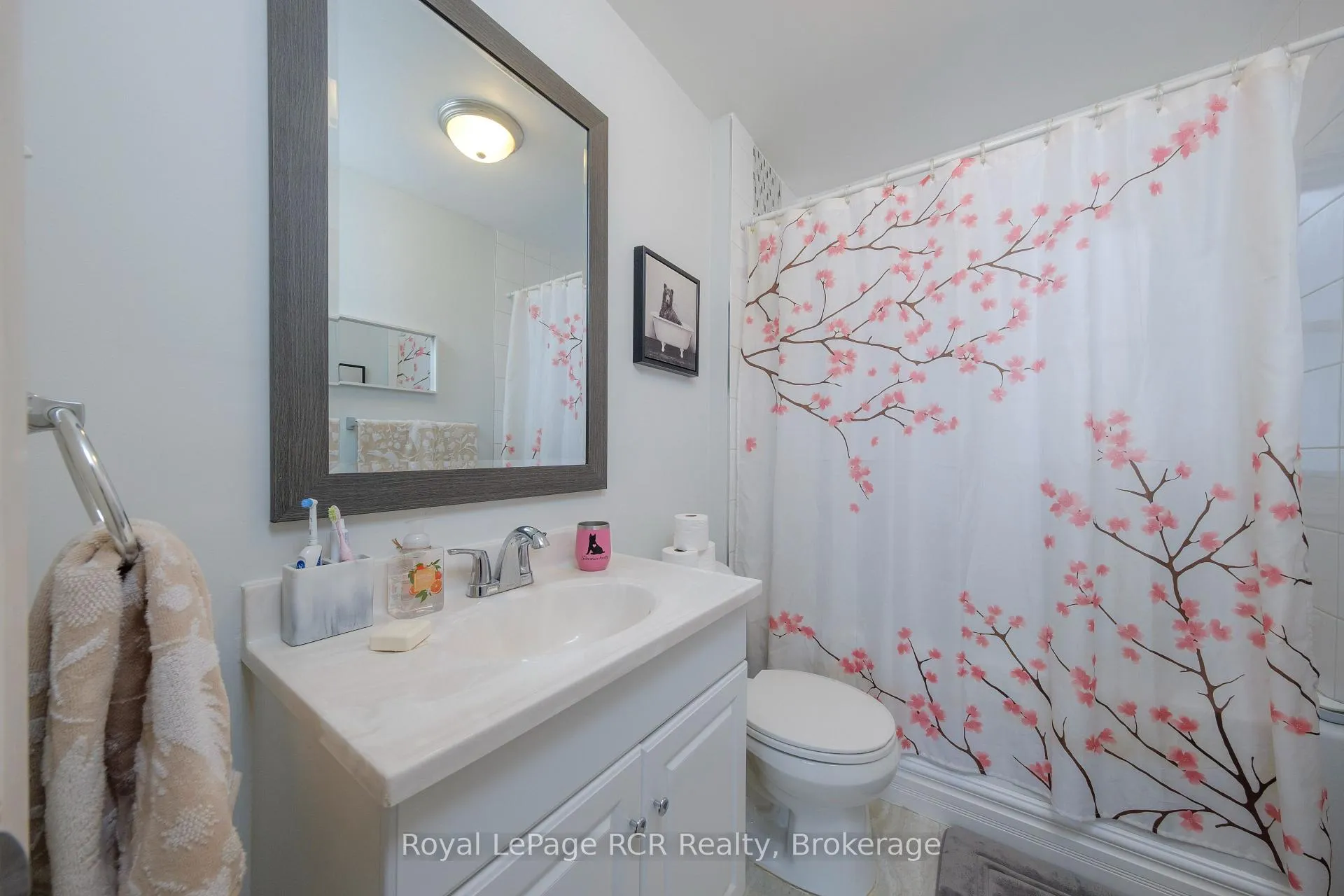 Photo 12 of 785 6th 'A' Street E, Owen Sound — HOMEH