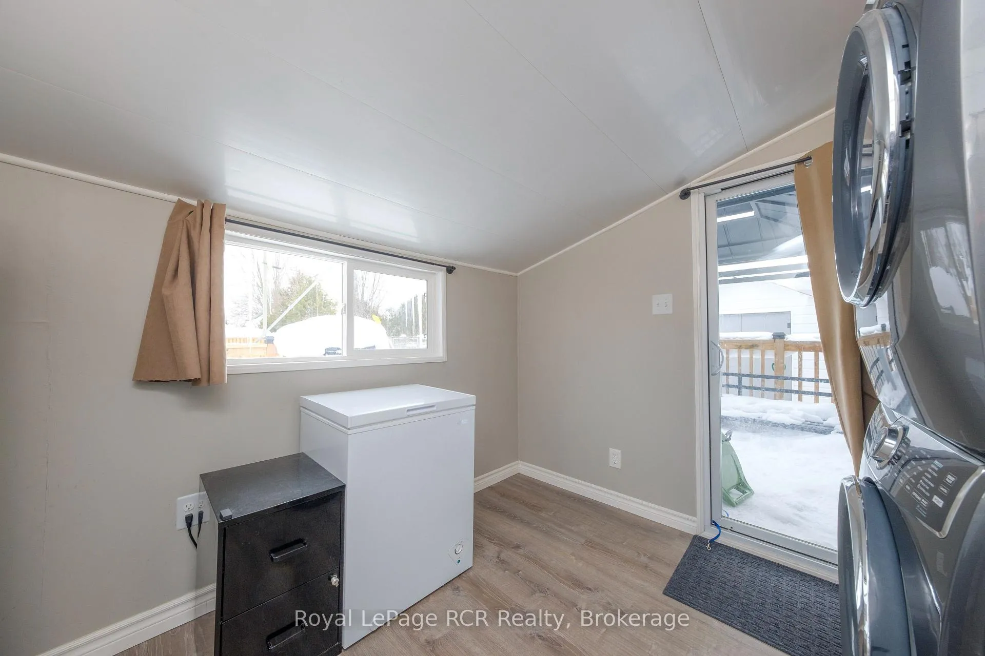 Photo 14 of 785 6th 'A' Street E, Owen Sound — HOMEH