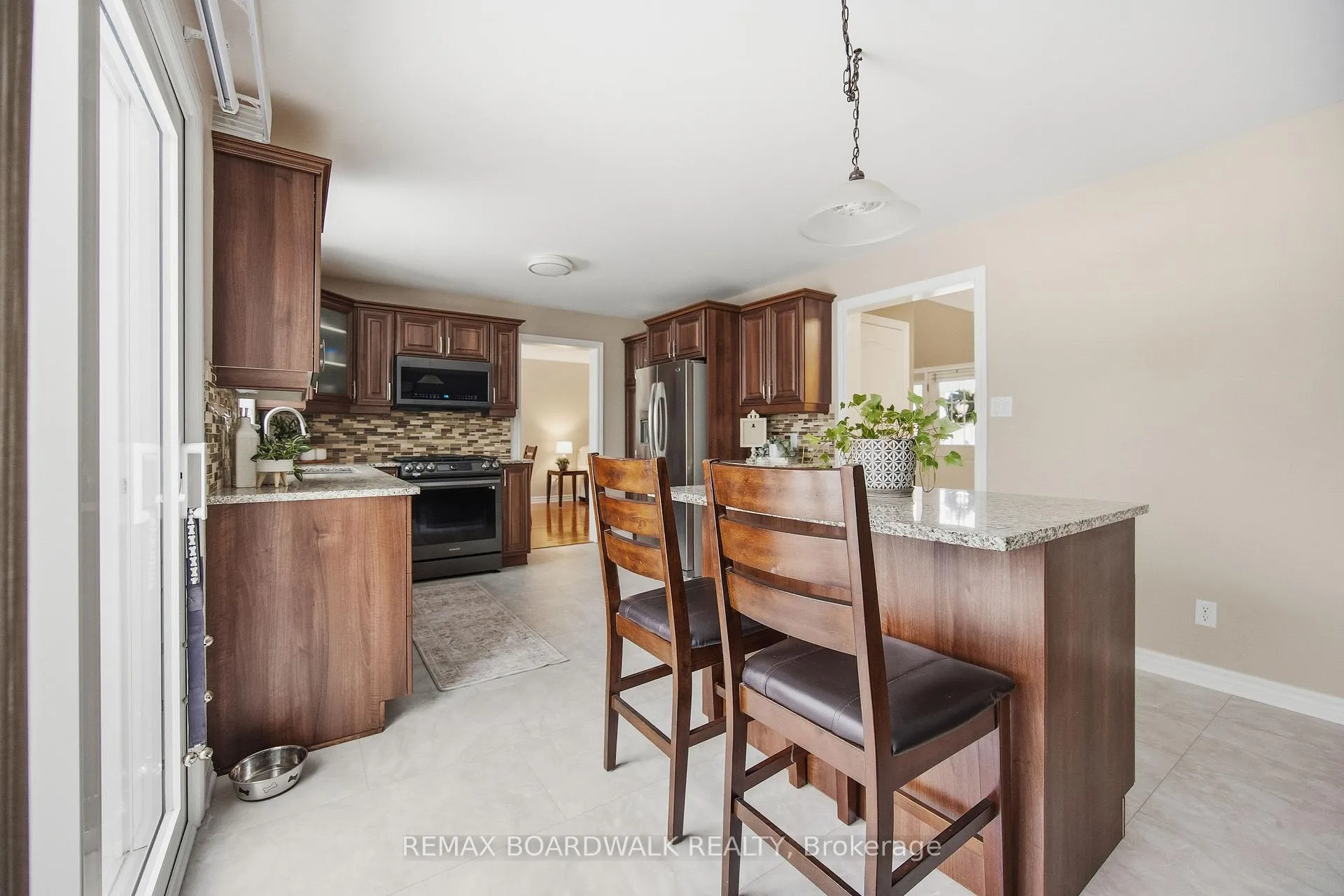 Photo 10 of 27 Comba Drive, Carleton Place — HOMEH