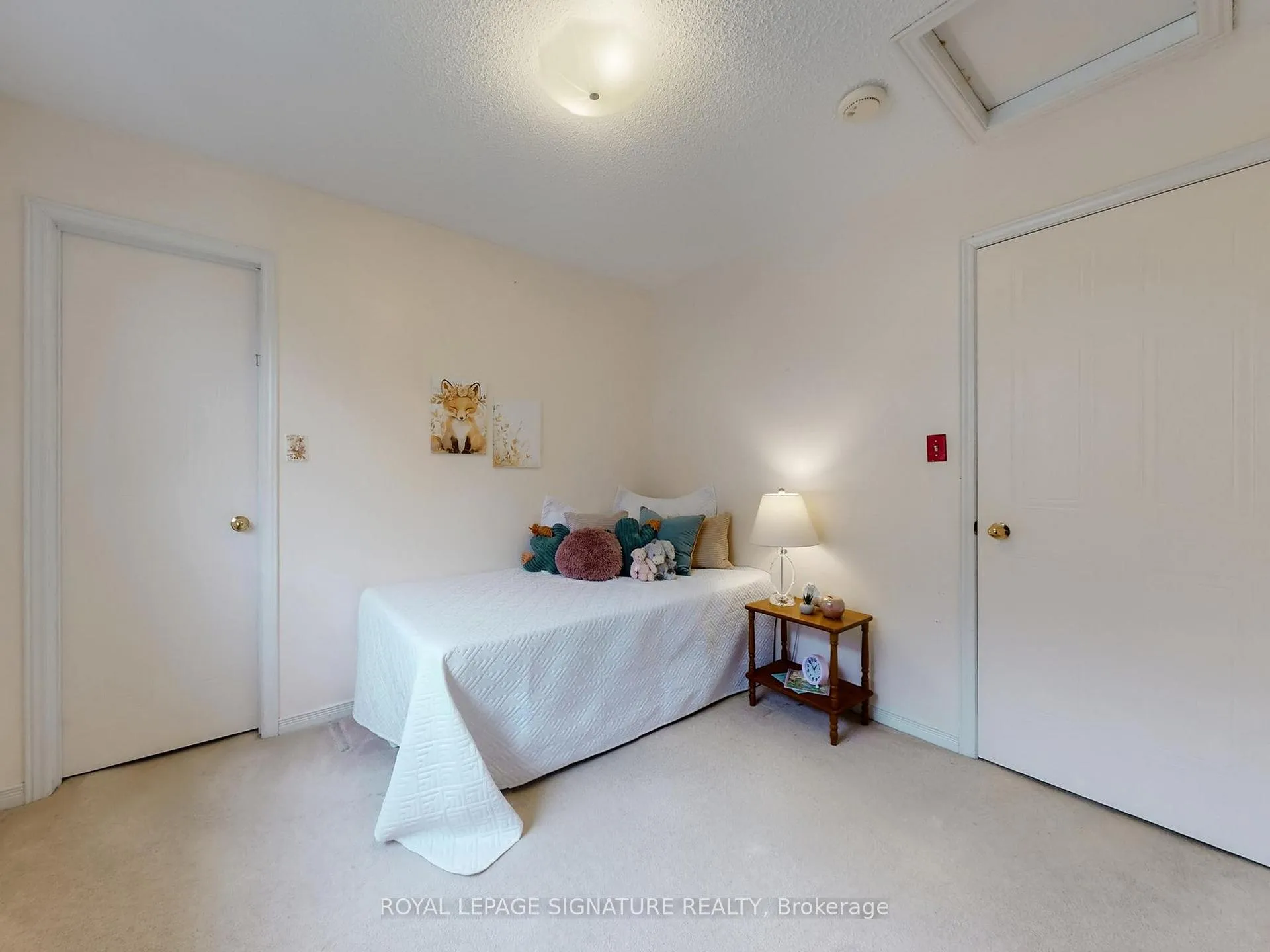 Photo 27 of 1070 Summitview Crescent, Oshawa, Pinecrest — HOMEH