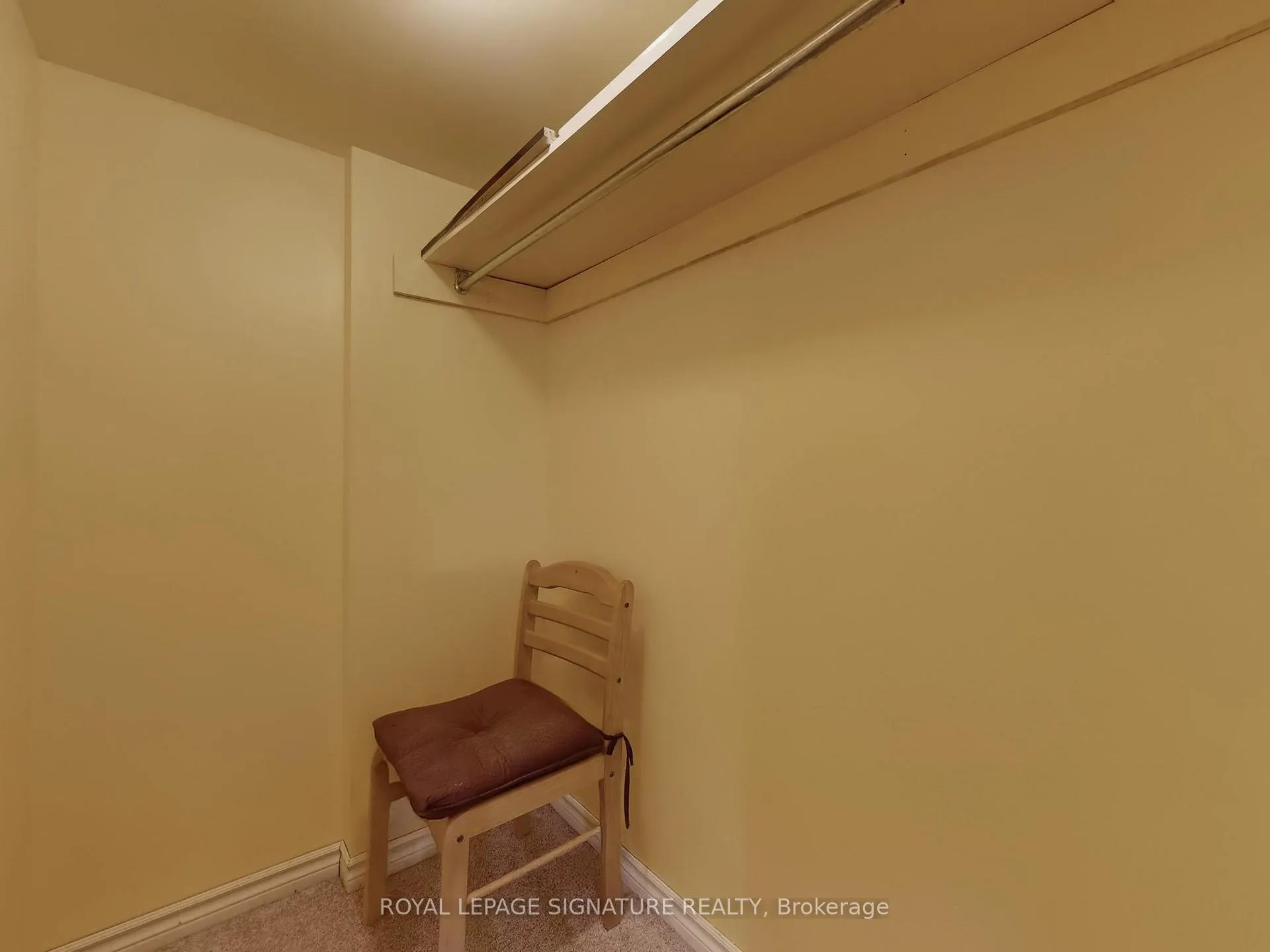 Photo 35 of 1070 Summitview Crescent, Oshawa, Pinecrest — HOMEH
