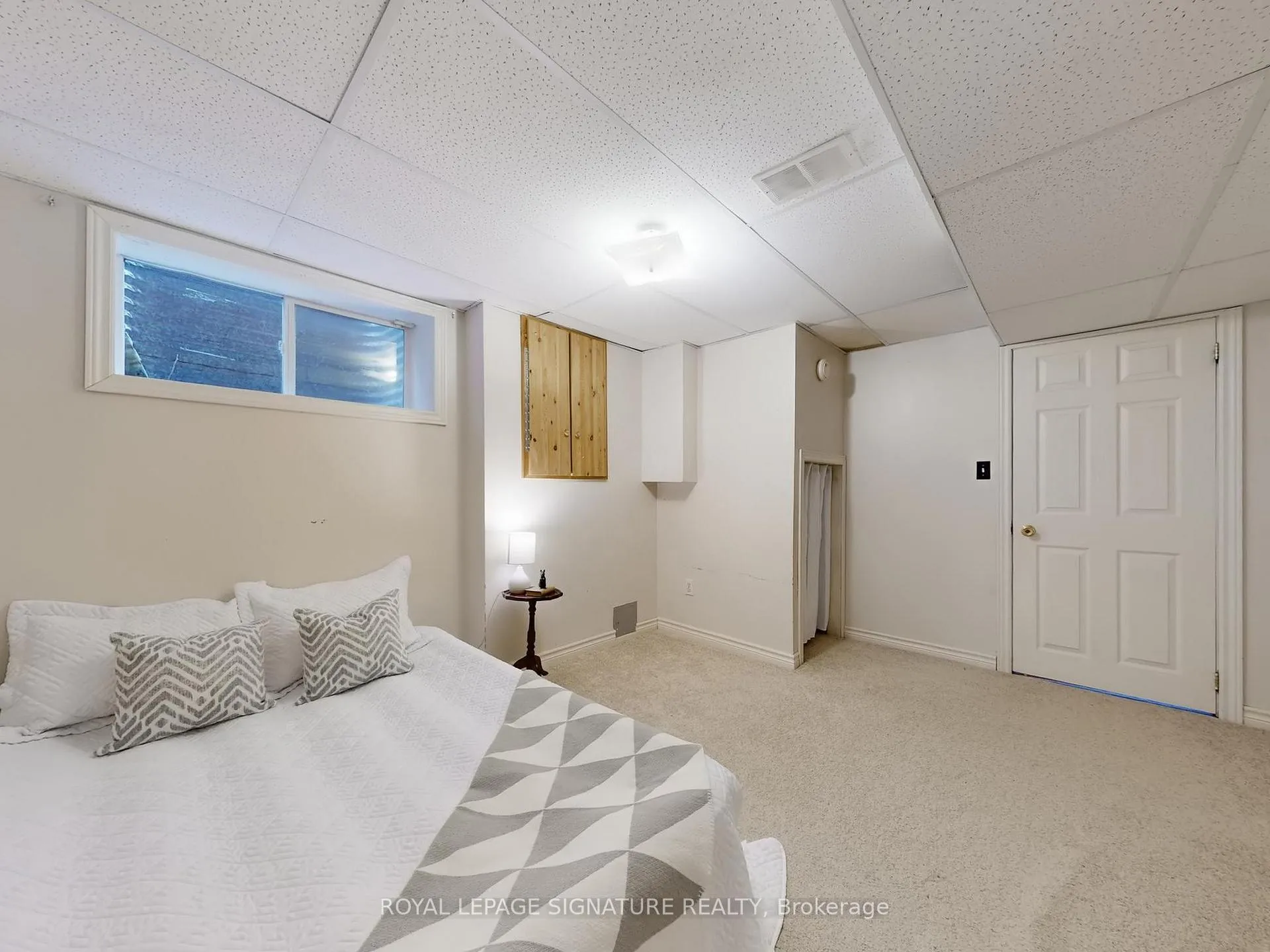 Photo 37 of 1070 Summitview Crescent, Oshawa, Pinecrest — HOMEH