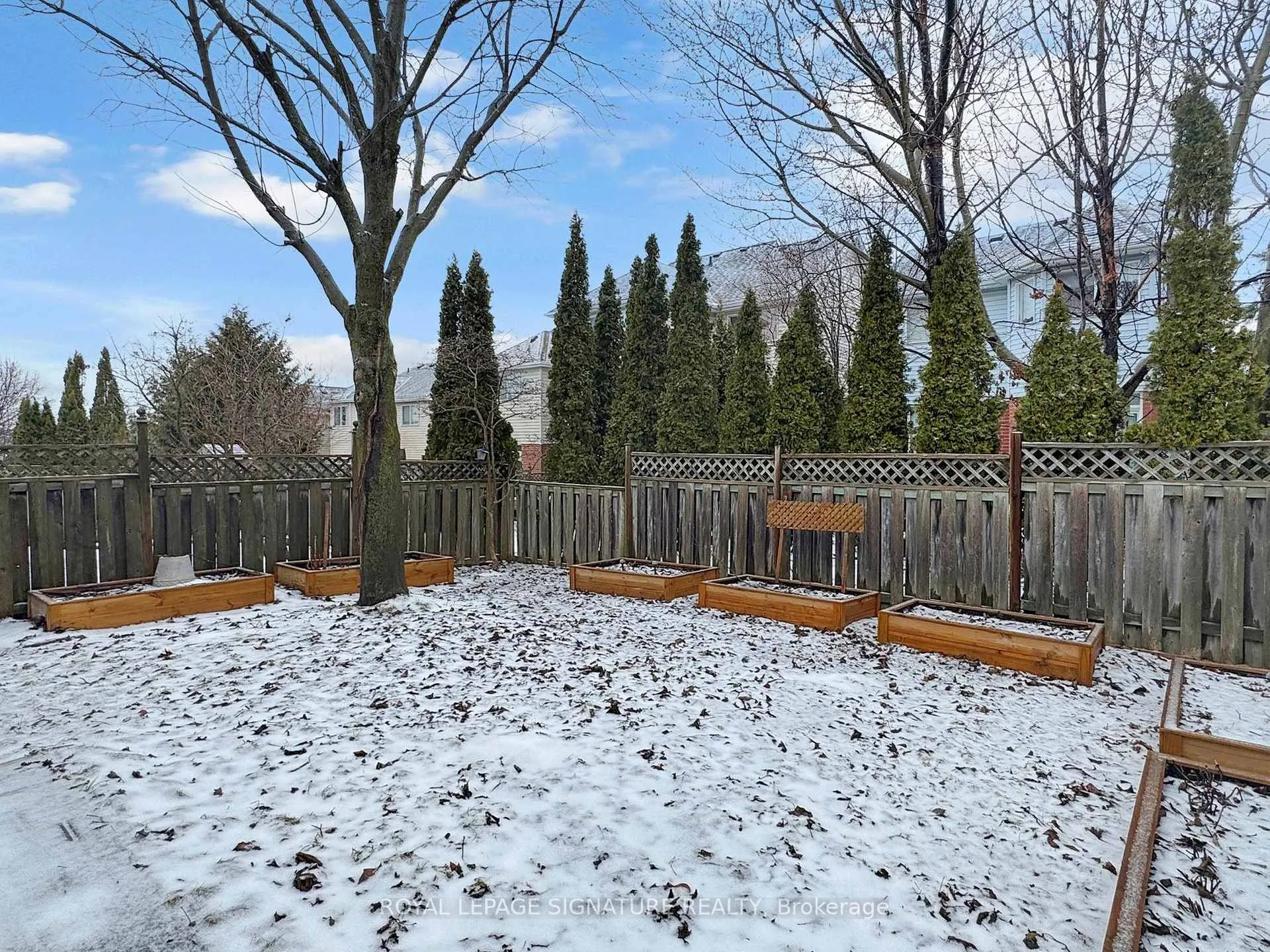 Photo 45 of 1070 Summitview Crescent, Oshawa, Pinecrest — HOMEH