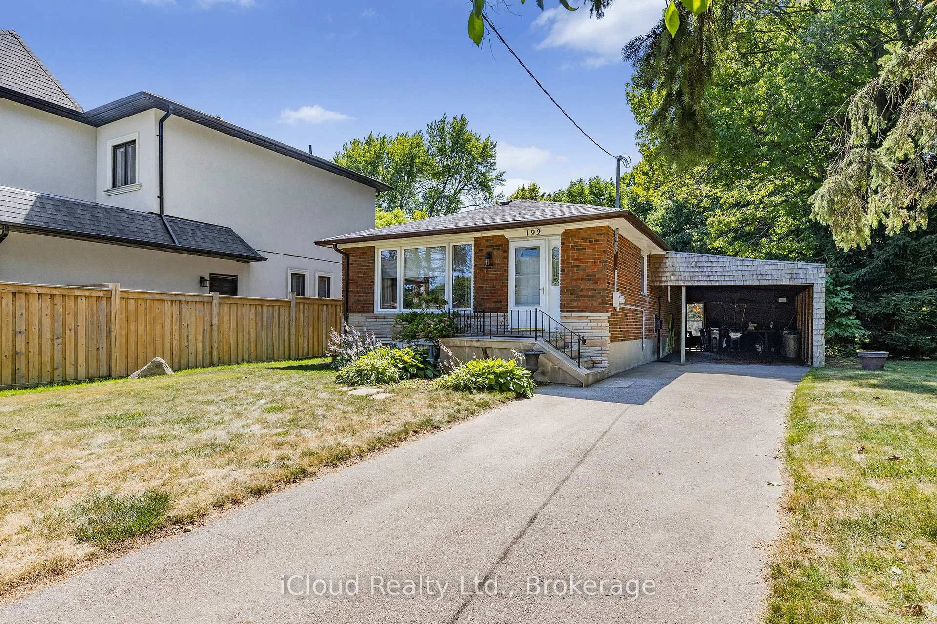 Photo 3 of 192 Beechgrove Drive, Scarborough, West Hill — HOMEH