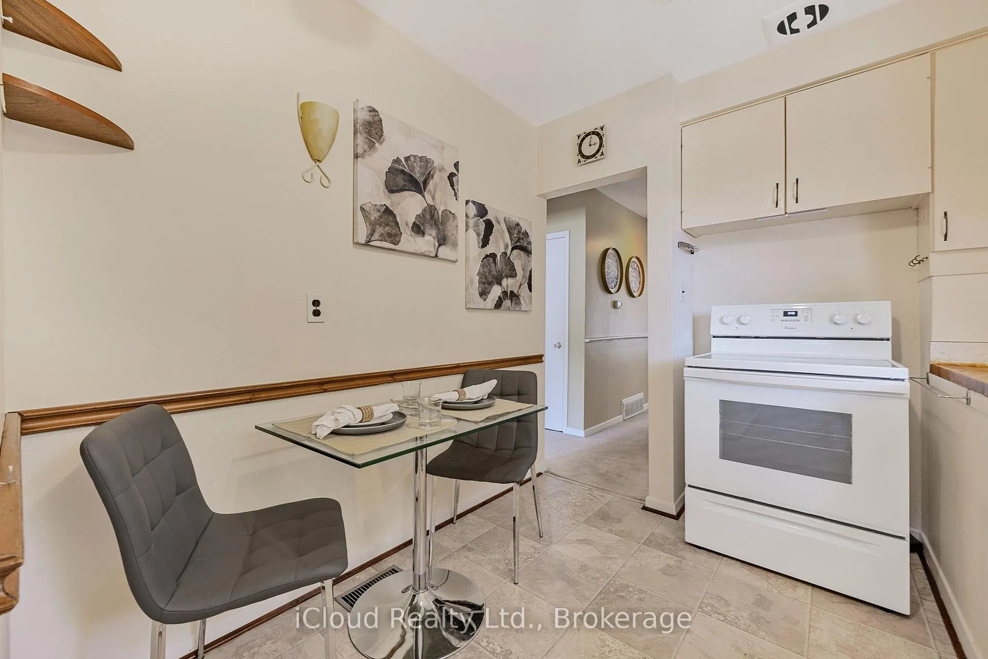 Photo 12 of 192 Beechgrove Drive, Scarborough, West Hill — HOMEH