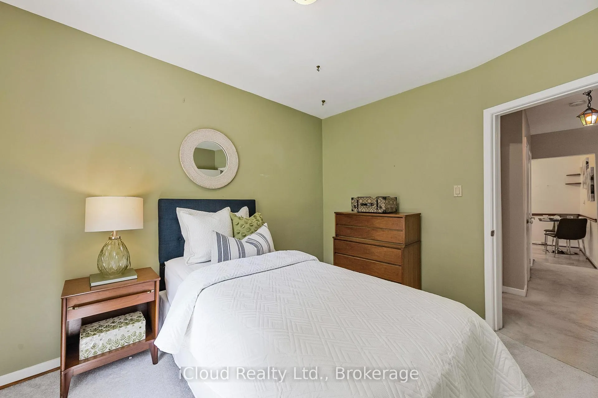 Photo 20 of 192 Beechgrove Drive, Scarborough, West Hill — HOMEH