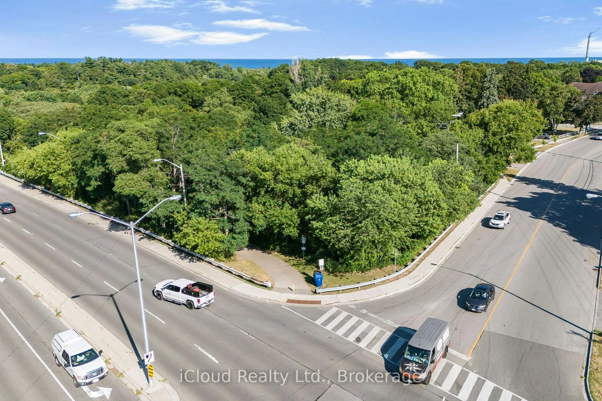 Photo 35 of 192 Beechgrove Drive, Scarborough, West Hill — HOMEH