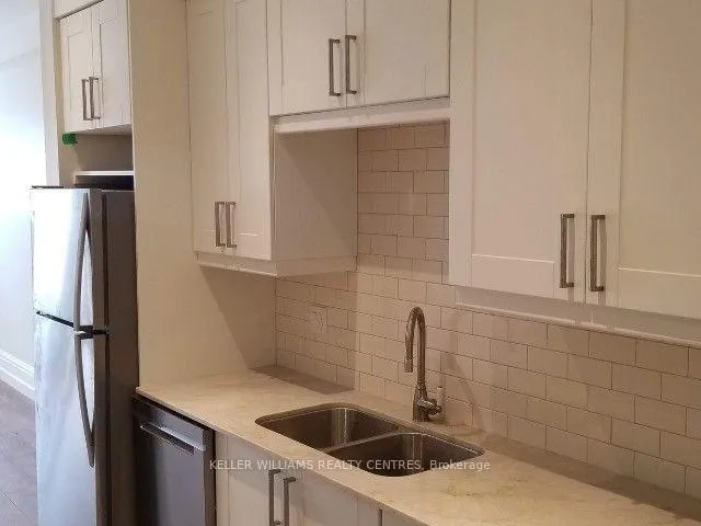 Photo 4 of 1226 Broadview Avenue, Toronto, Broadview North — HOMEH