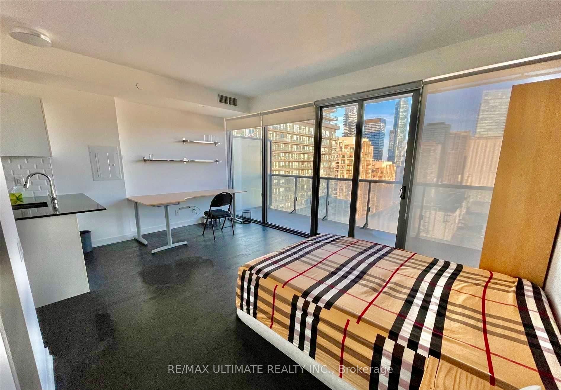 Photo 6 of Unit 2604, 57 St Joseph Street, Toronto, Bay Street Corridor — HOMEH