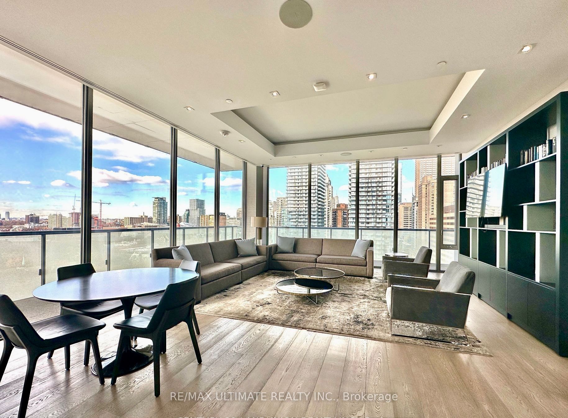 Photo 11 of Unit 2604, 57 St Joseph Street, Toronto, Bay Street Corridor — HOMEH