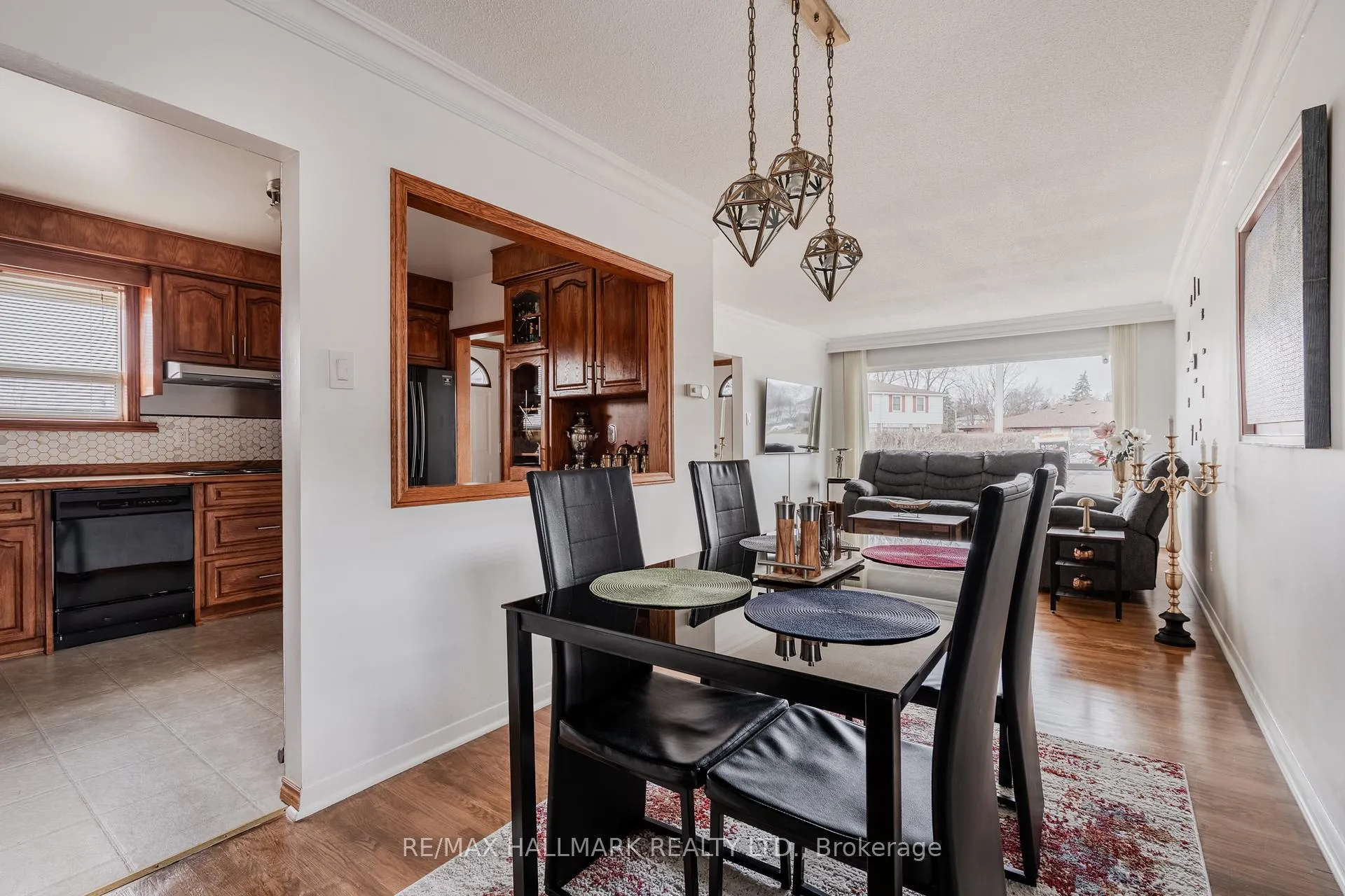 Photo 13 of 15 Dalton Place, Brampton, Southgate — HOMEH