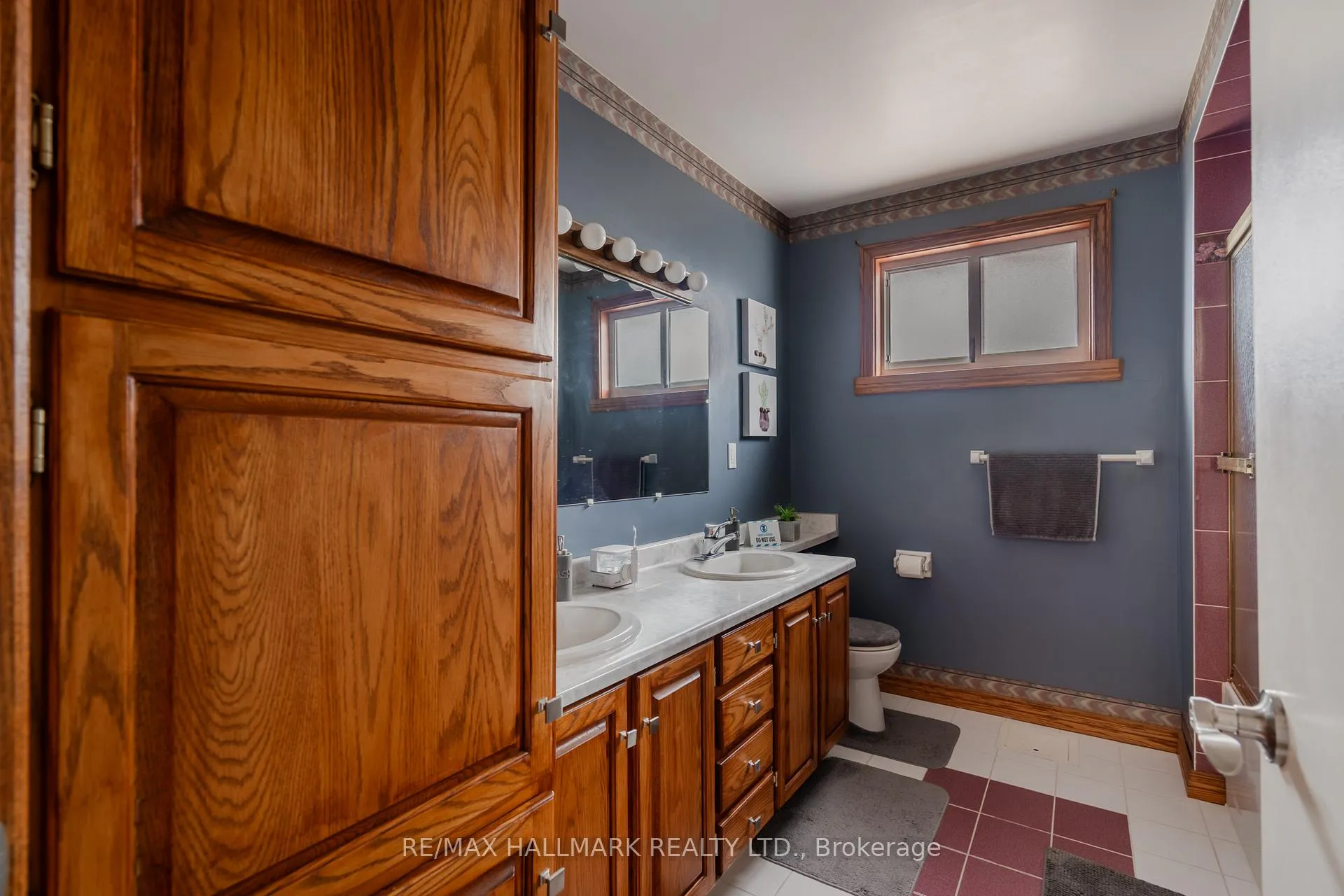 Photo 26 of 15 Dalton Place, Brampton, Southgate — HOMEH