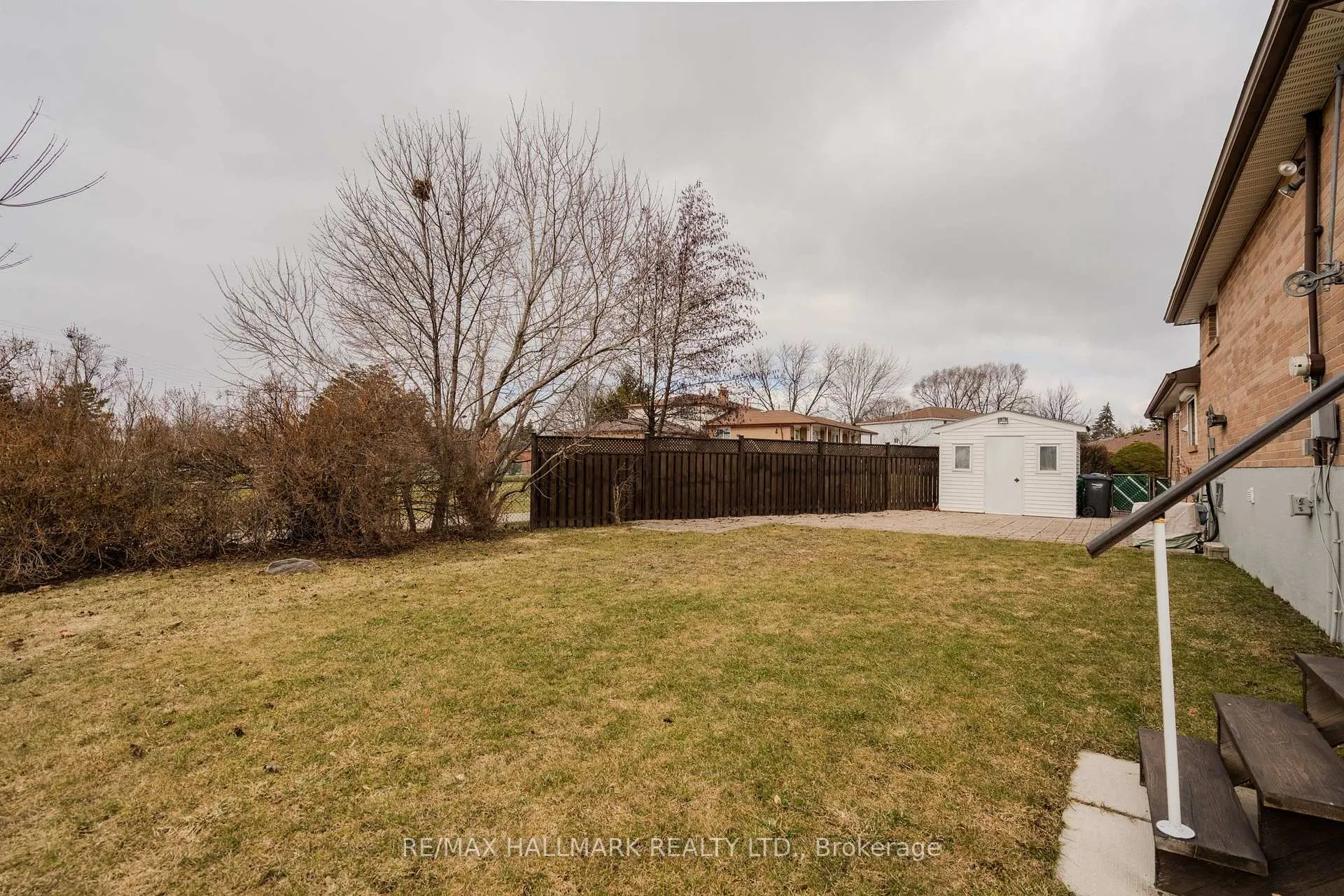 Photo 41 of 15 Dalton Place, Brampton, Southgate — HOMEH