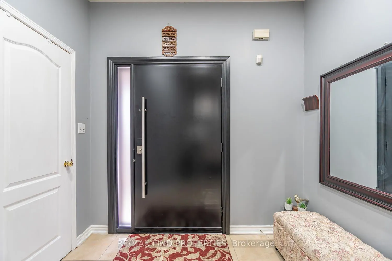 Photo 5 of 22 Ashmere Road, Brampton, Fletcher's Meadow — HOMEH