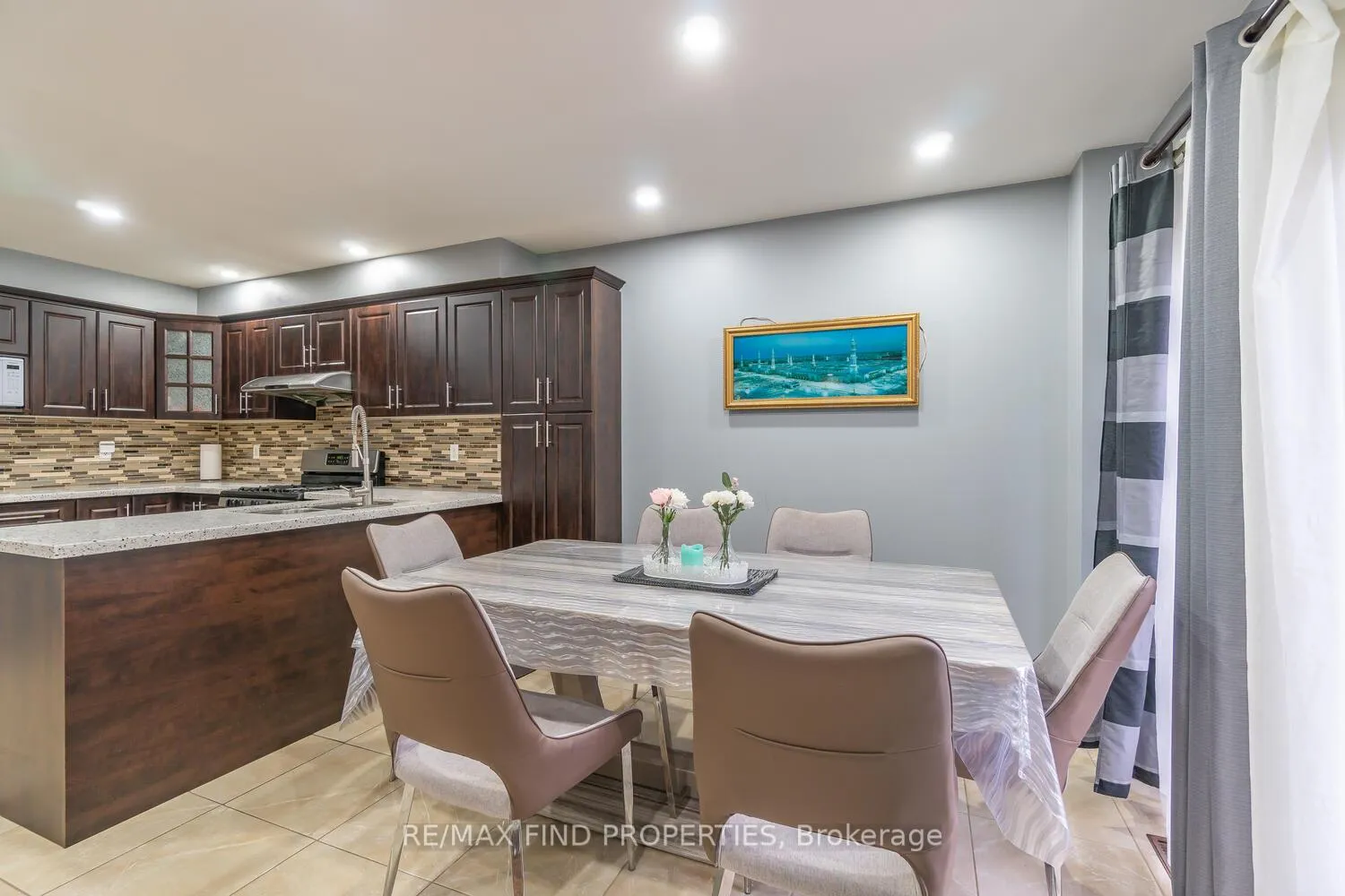 Photo 29 of 22 Ashmere Road, Brampton, Fletcher's Meadow — HOMEH