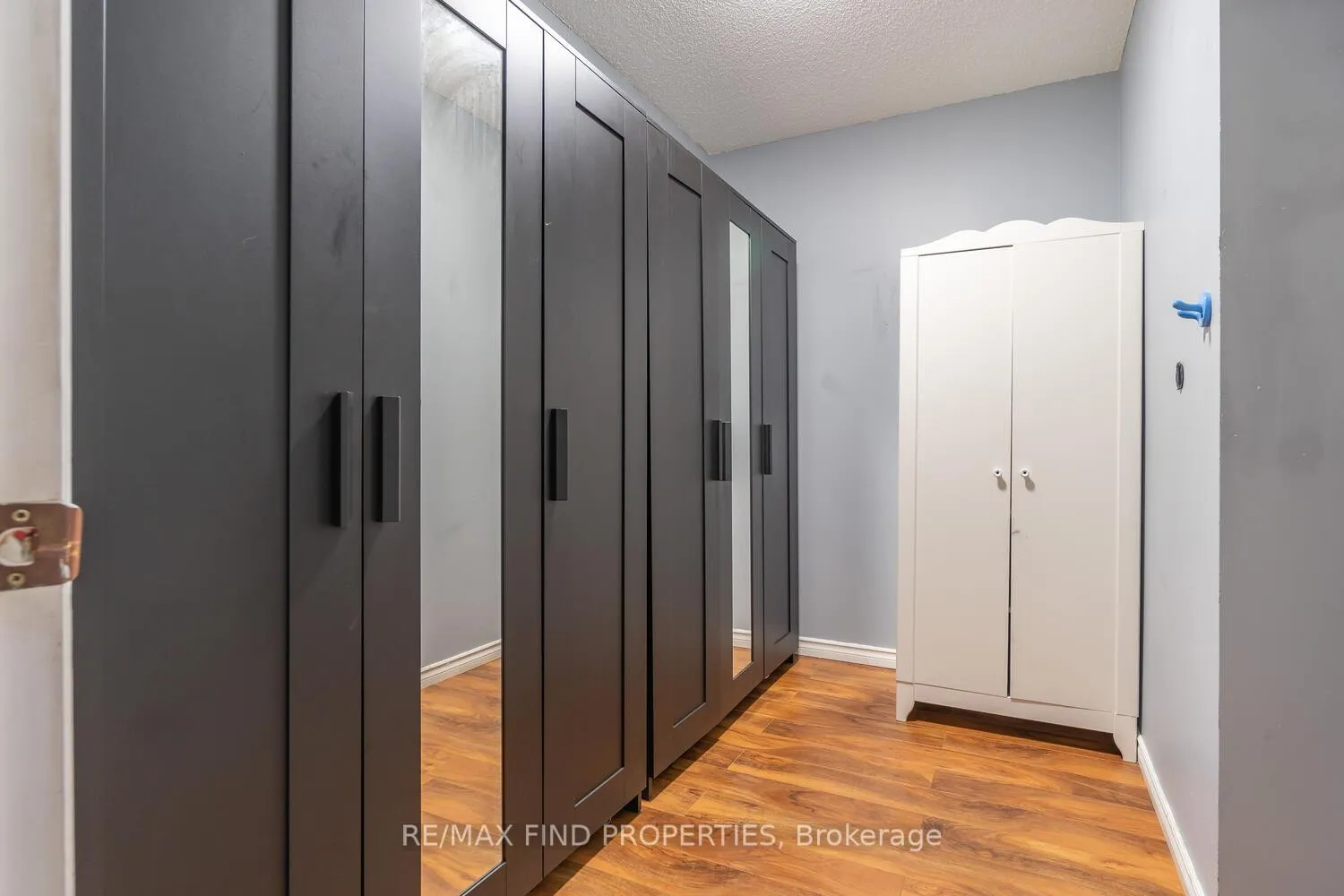Photo 41 of 22 Ashmere Road, Brampton, Fletcher's Meadow — HOMEH