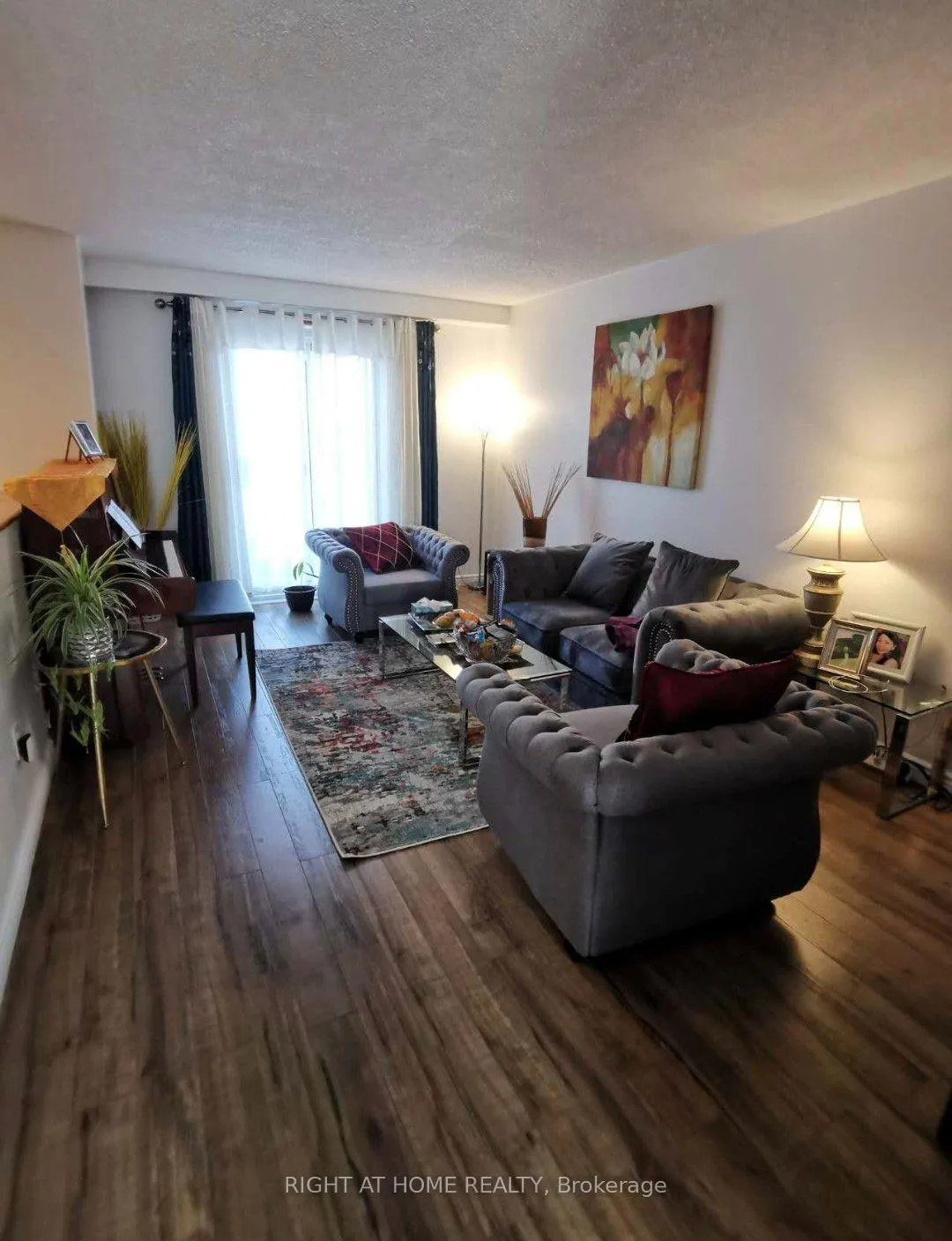 Photo 2 of Unit 164, 1974 John Street, Markham, Bayview Fairway-Bayview Country Club Estates — HOMEH